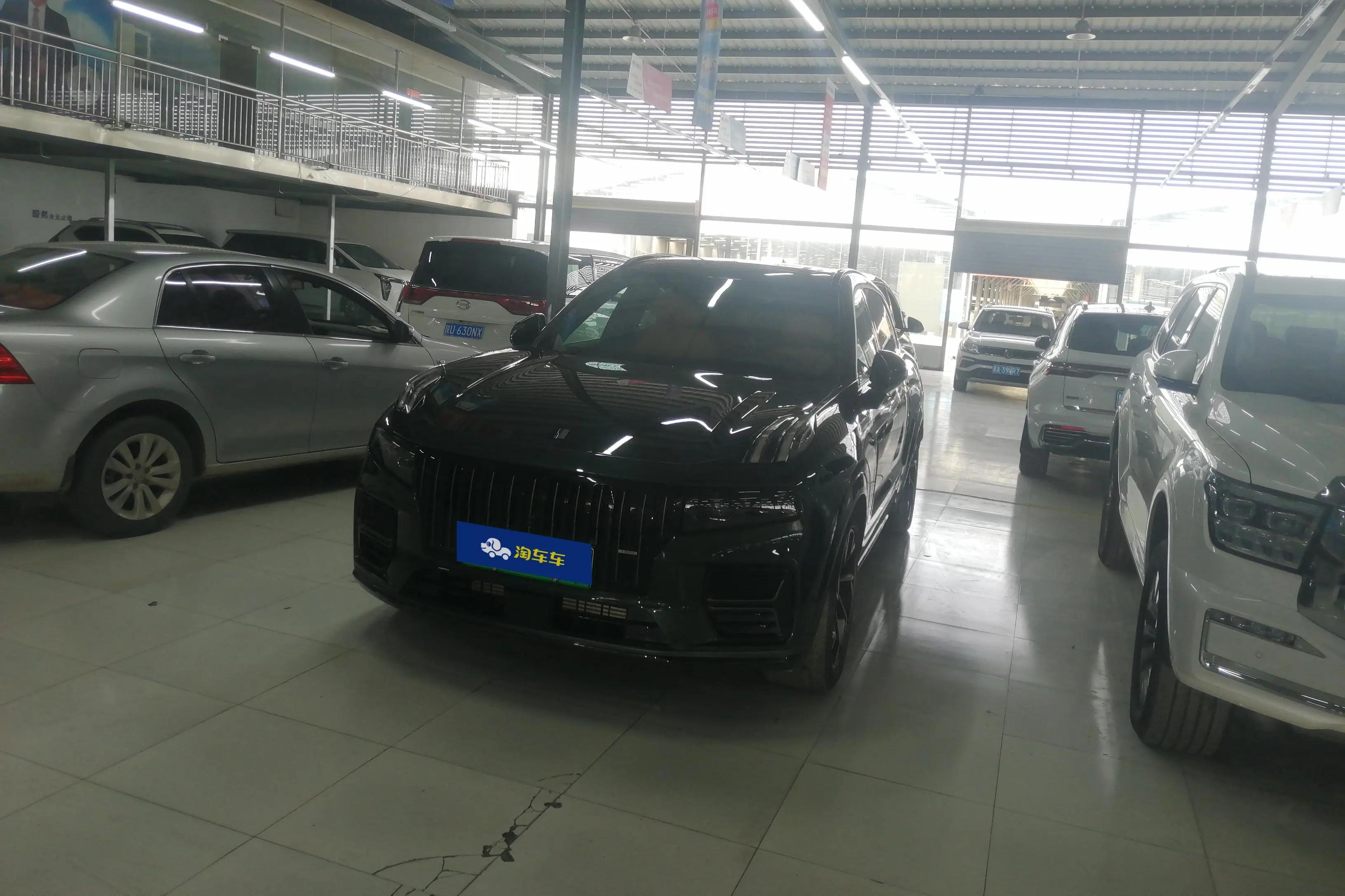 Lynk & Co 09 EM-P 2024 г. 19494 км.