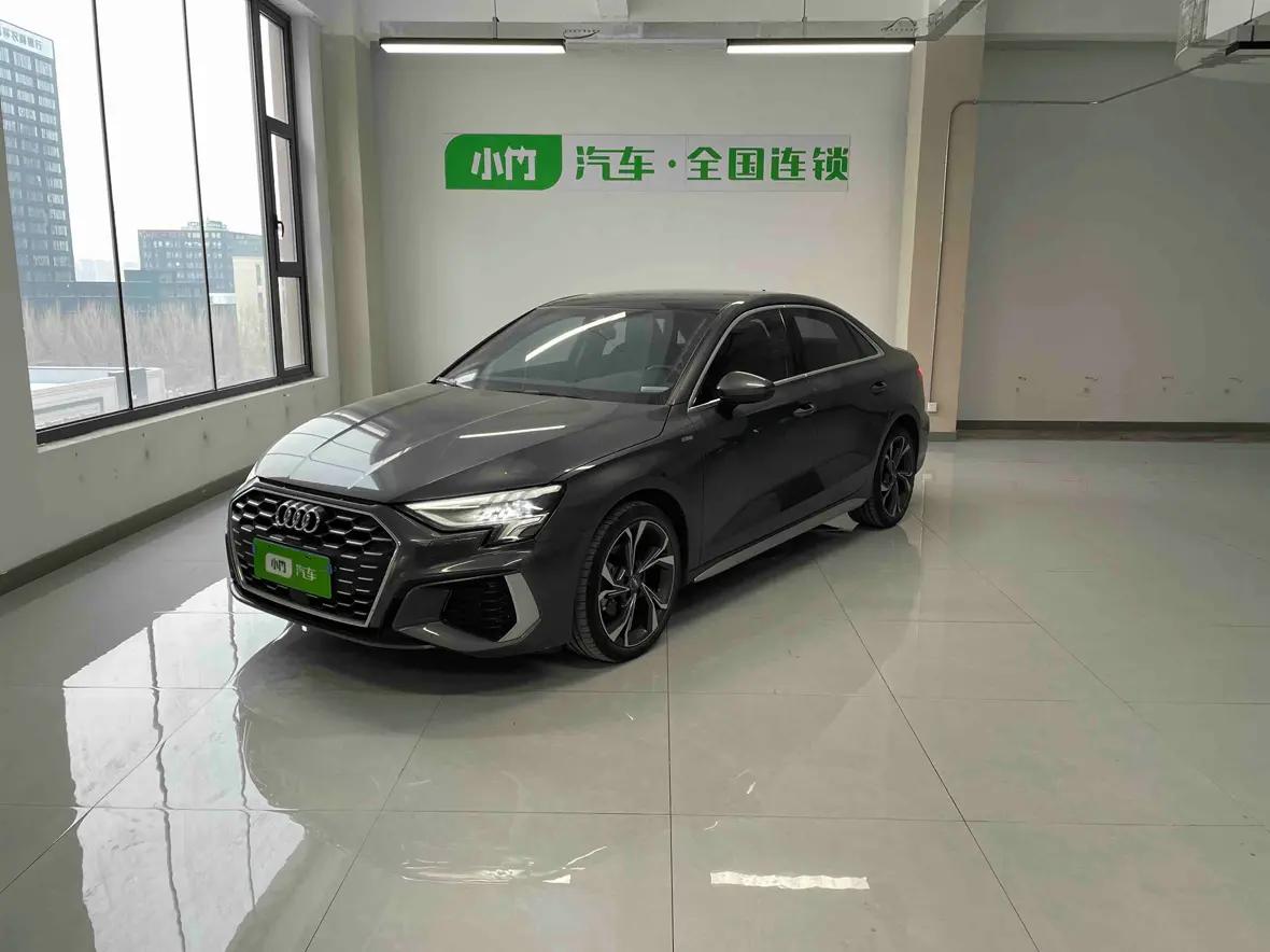 Audi A3 2021 г. 13001 км.