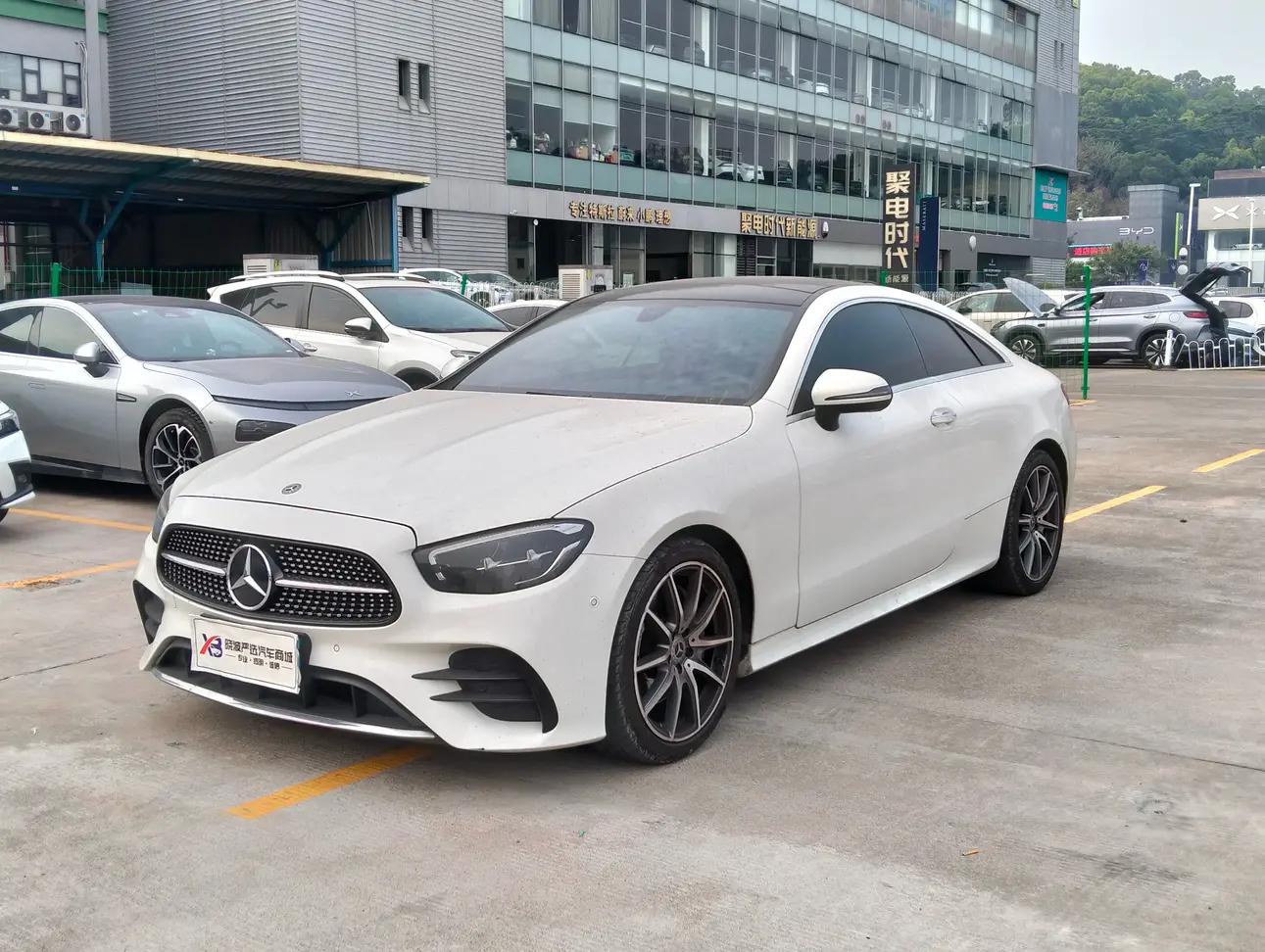 Mercedes-Benz E-Class 2021 г. 49618 км.