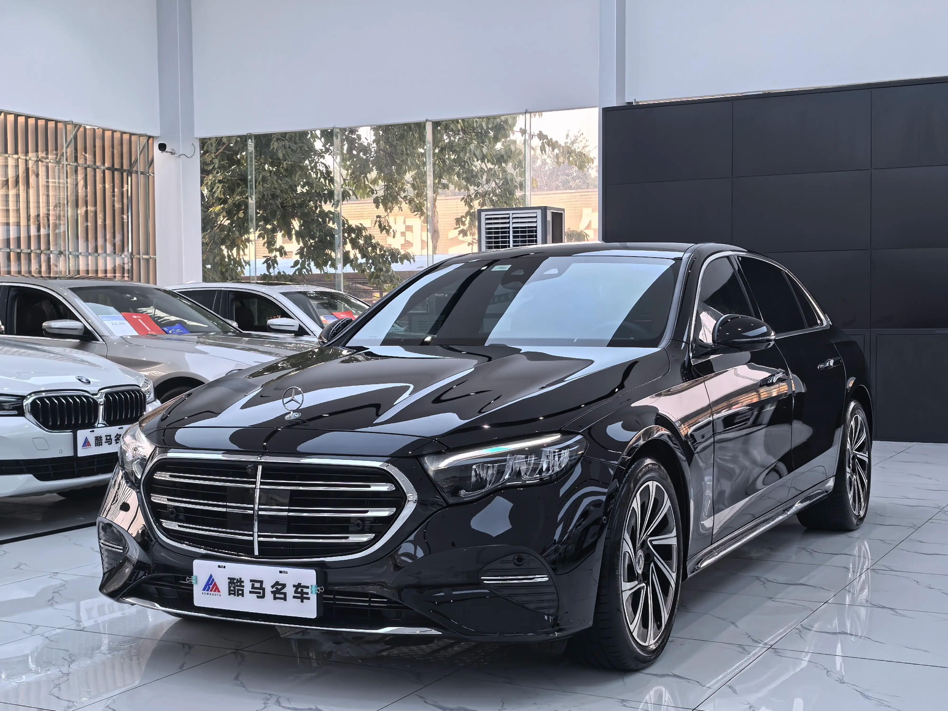 Mercedes-Benz E-Class 2024 г. 23037 км.