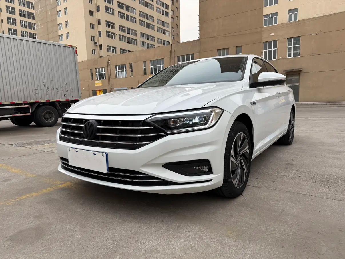 Volkswagen Sagitar 2022 г. 24074 км.