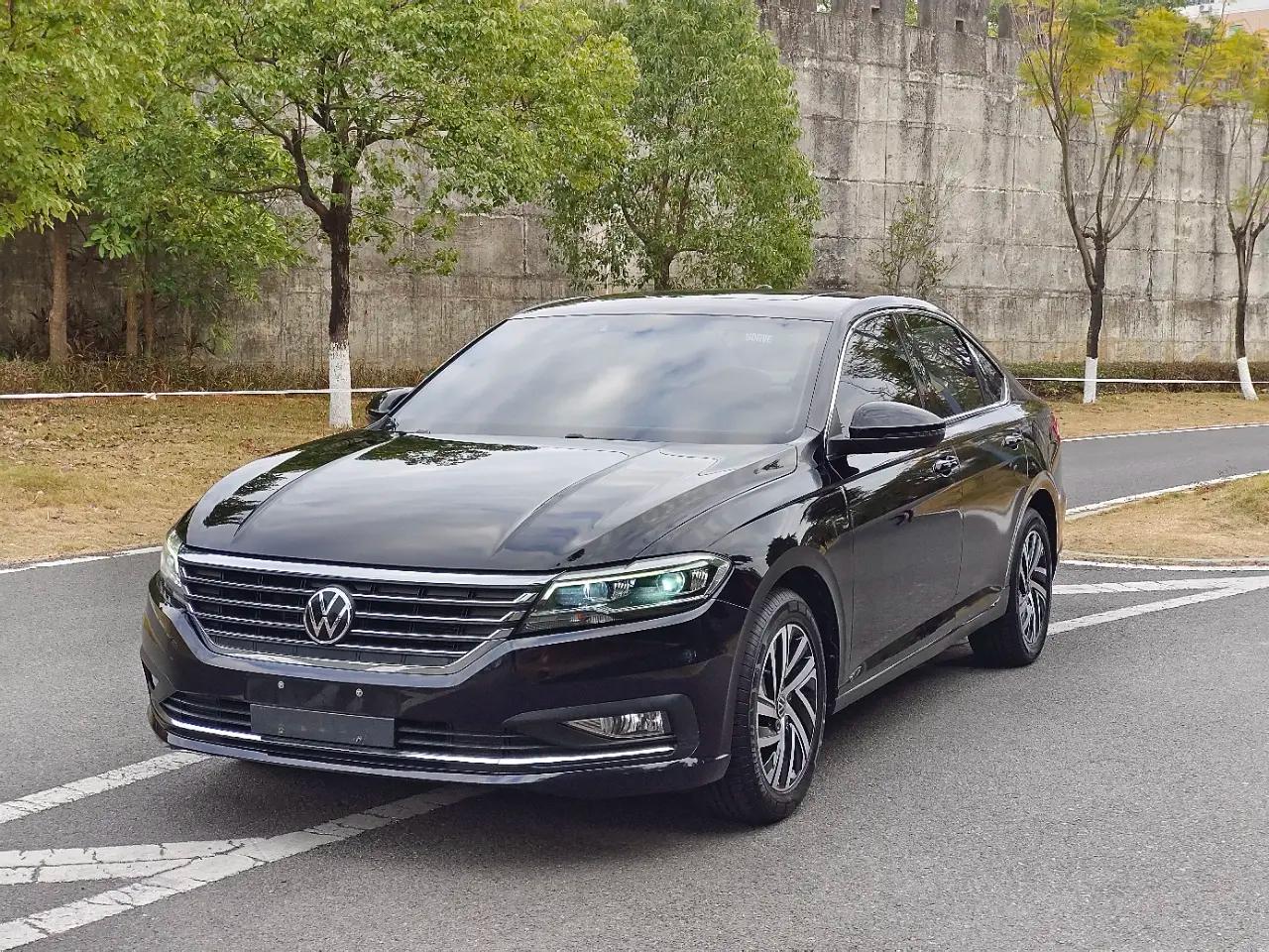 Volkswagen Lavida 2022 г. 70072 км.