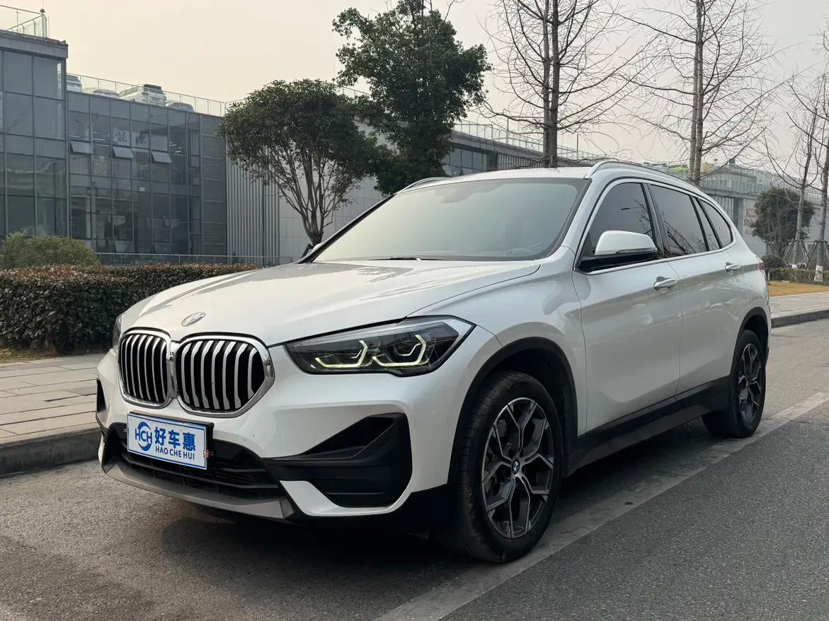 BMW X1 2022 г. 59112 км.