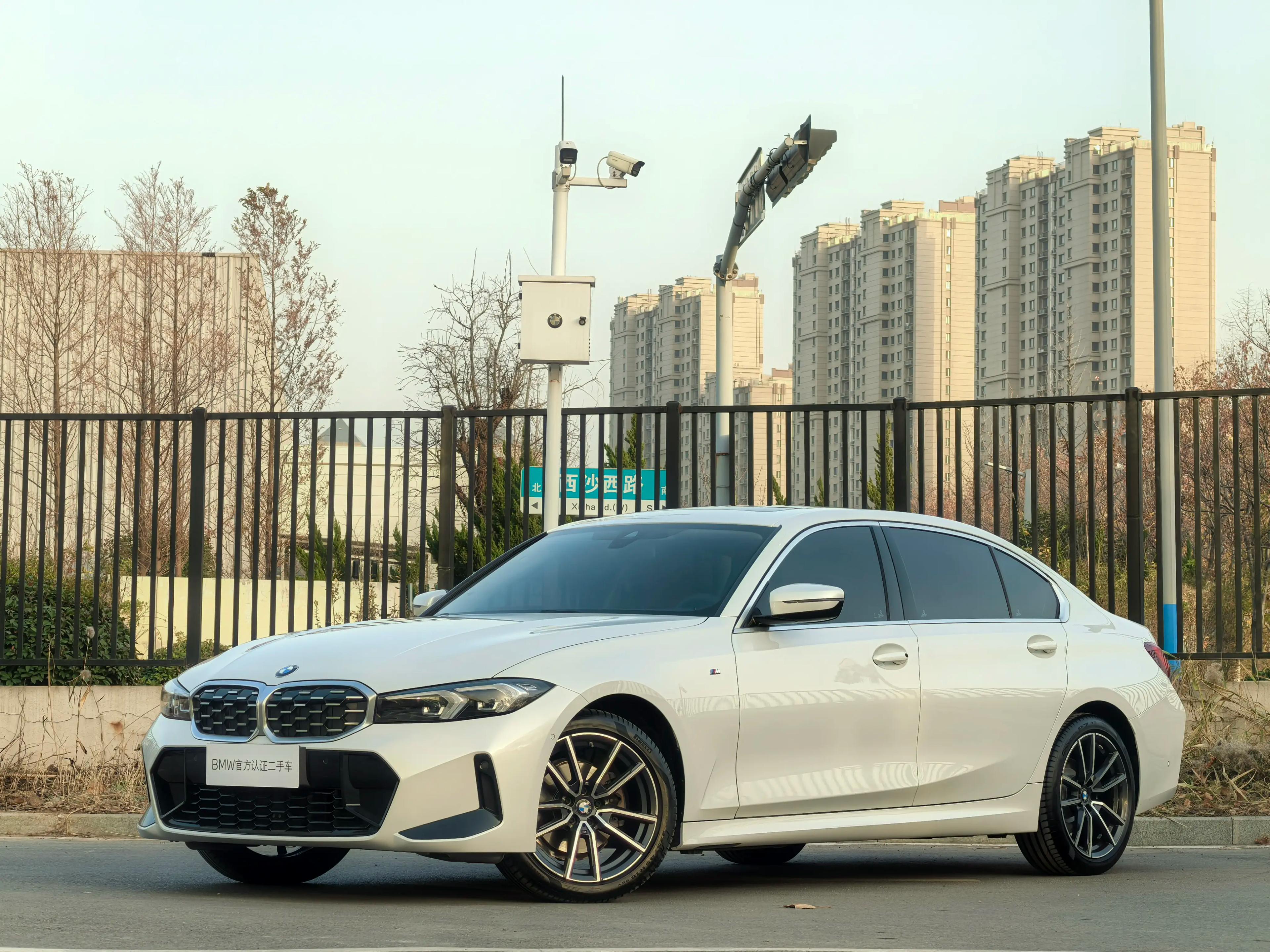 BMW 3 Series 2024 г. 10281 км.