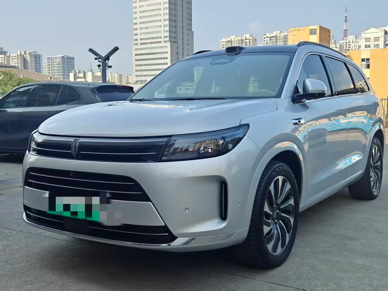 AITO M7 2024 г. 42106 км.