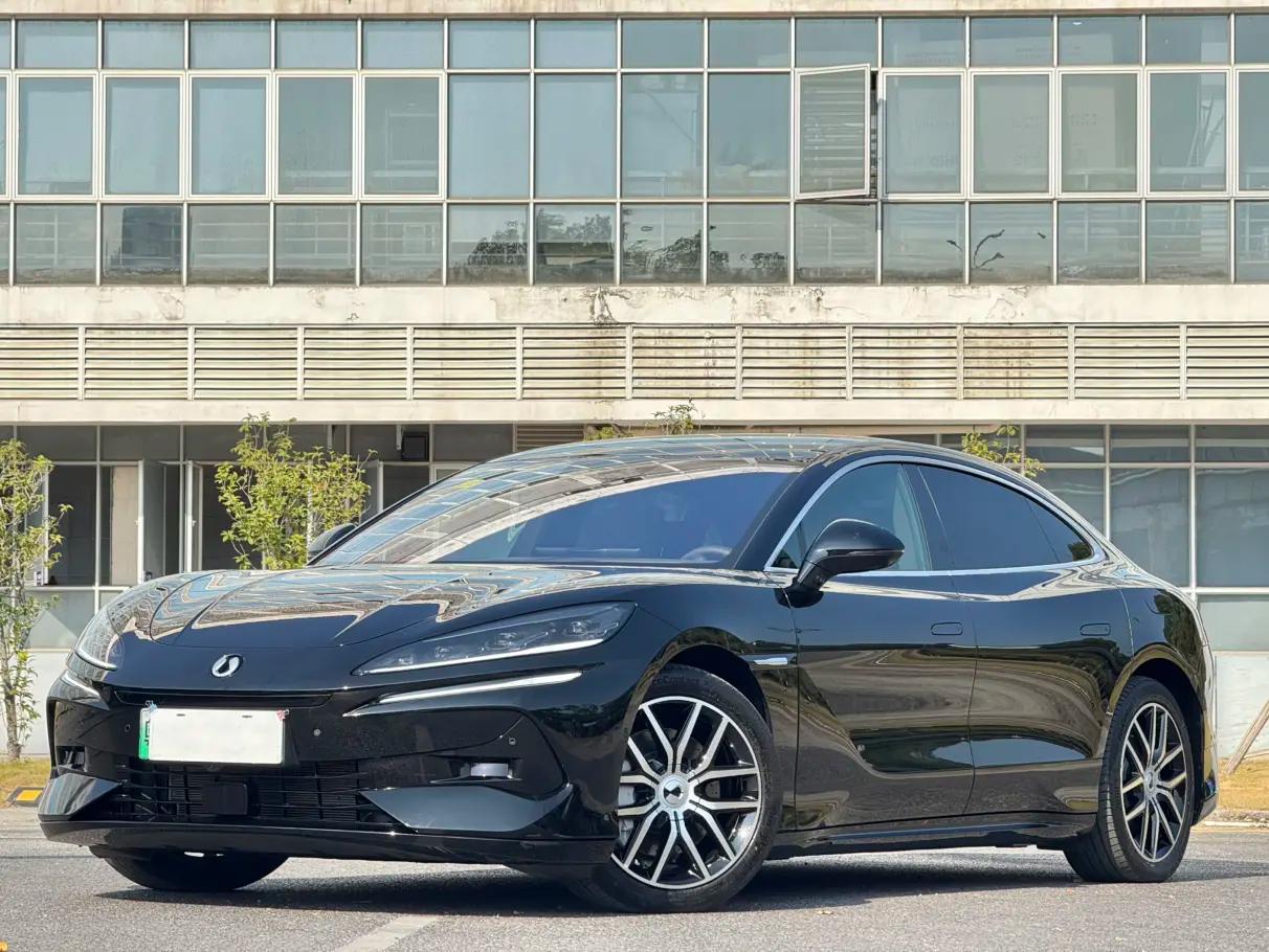 Denza Tengzhong Z9 DM 2025 г. 14095 км.