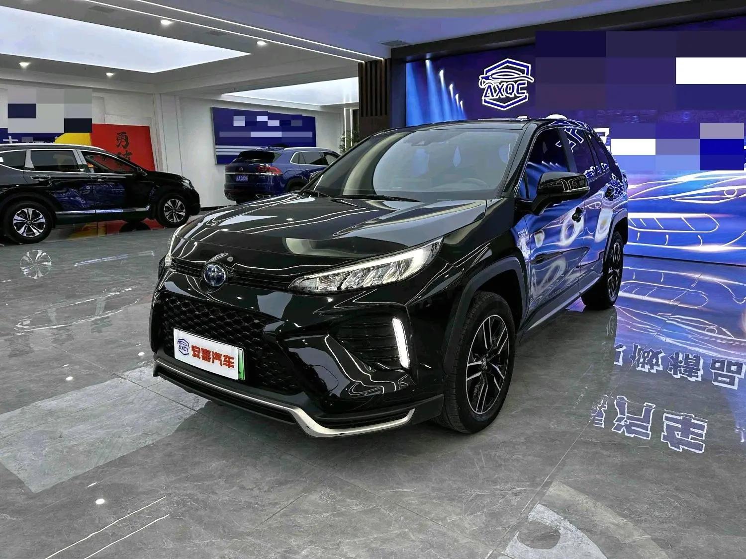 Toyota Wildlander PHEV 2021 г. 58088 км.
