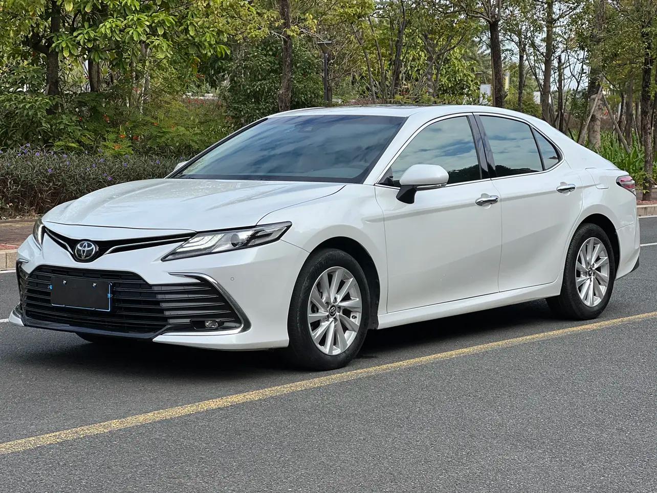 Toyota Camry 2022 г. 35091 км.