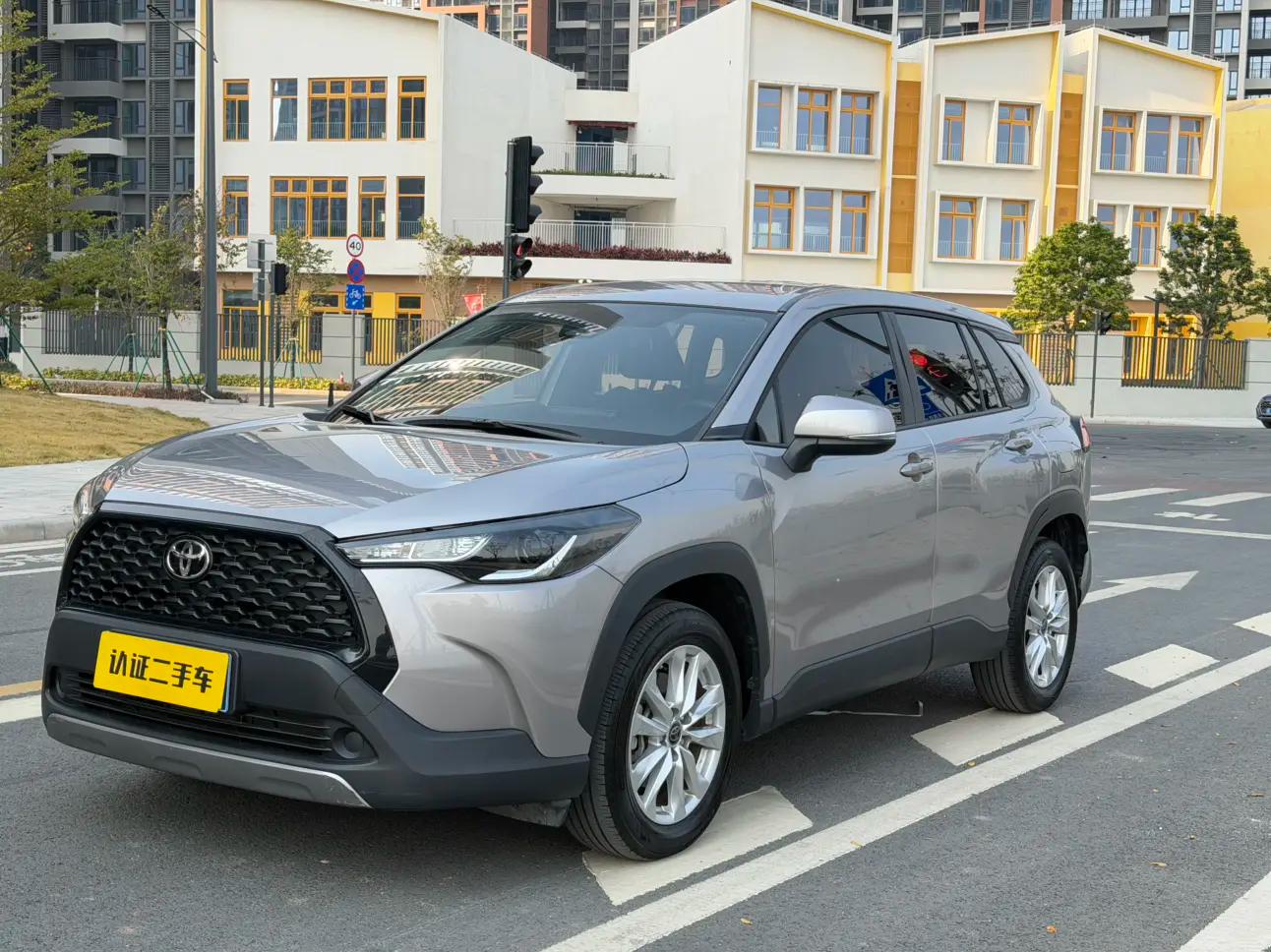 Toyota Corolla Cross 2024 г. 7100 км.