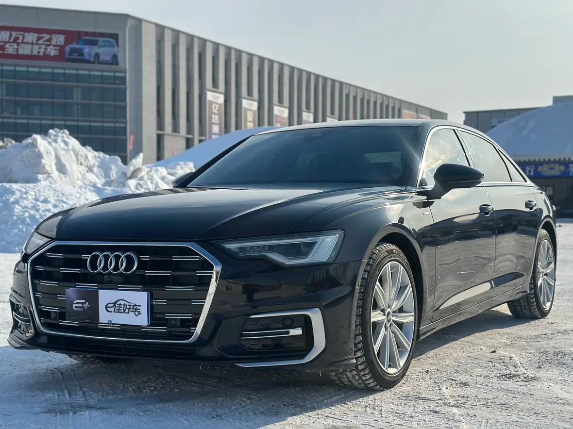 Audi A6L 2024 г. 34018 км.