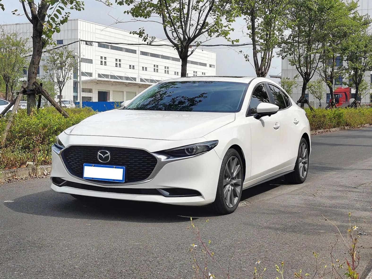 Mazda Axela 2022 г. 27700 км.