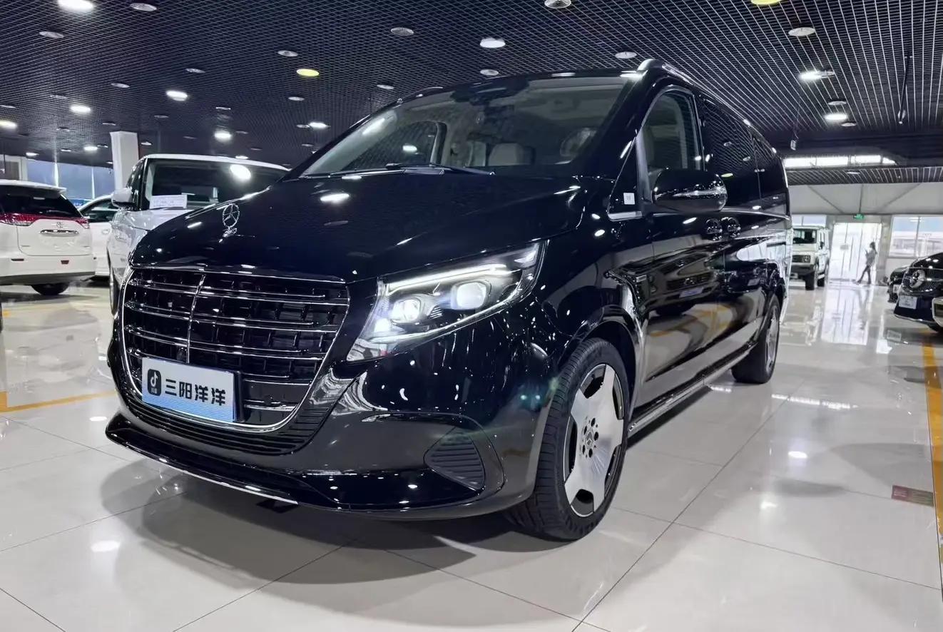 Mercedes-Benz Mercedes Benz V Class 2024 г. 9094 км.
