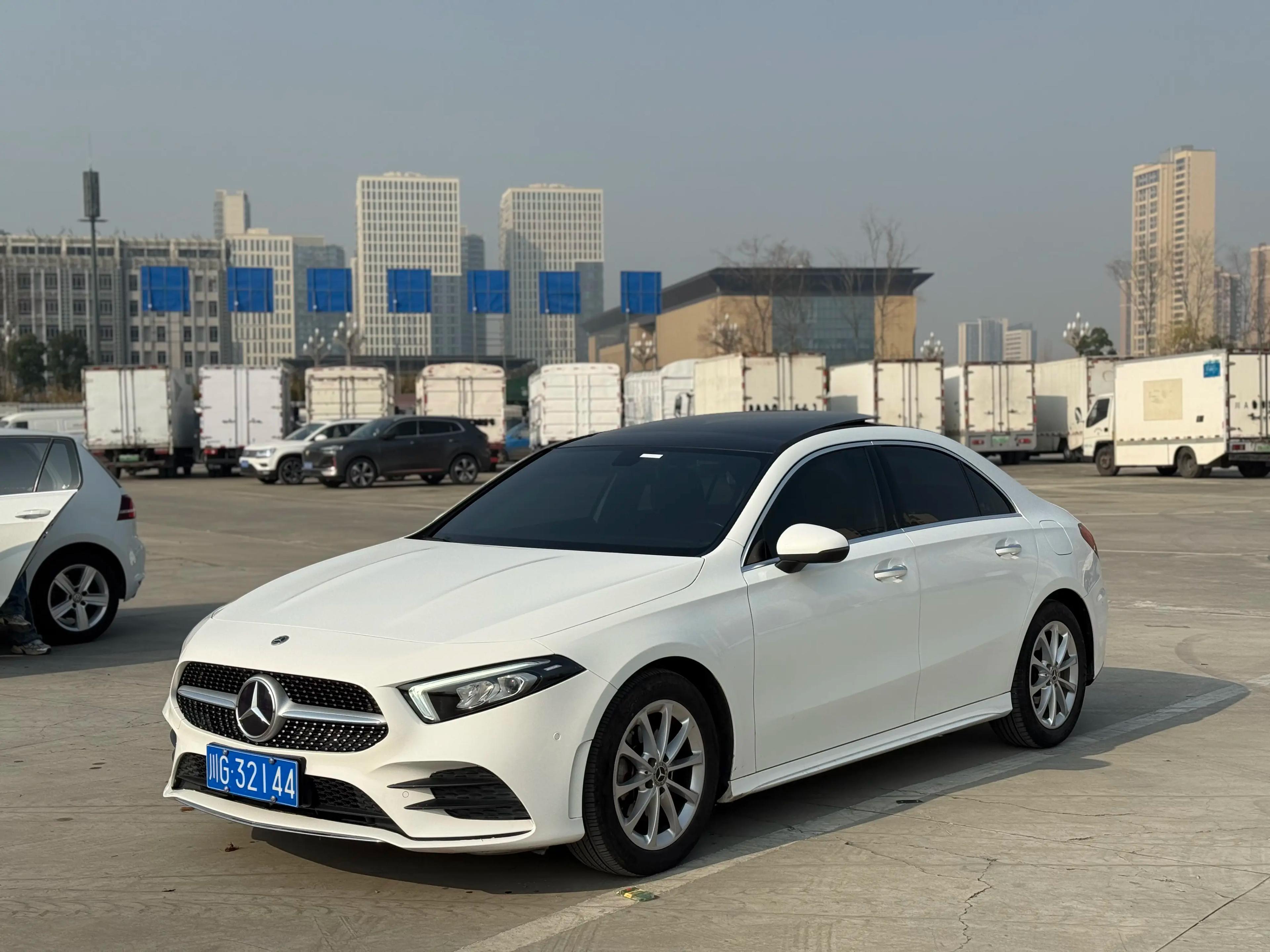 Mercedes-Benz Mercedes Benz A Class 2021 г. 79049 км.