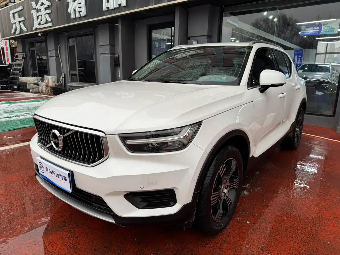 Volvo XC40 2021 г. 72066 км.