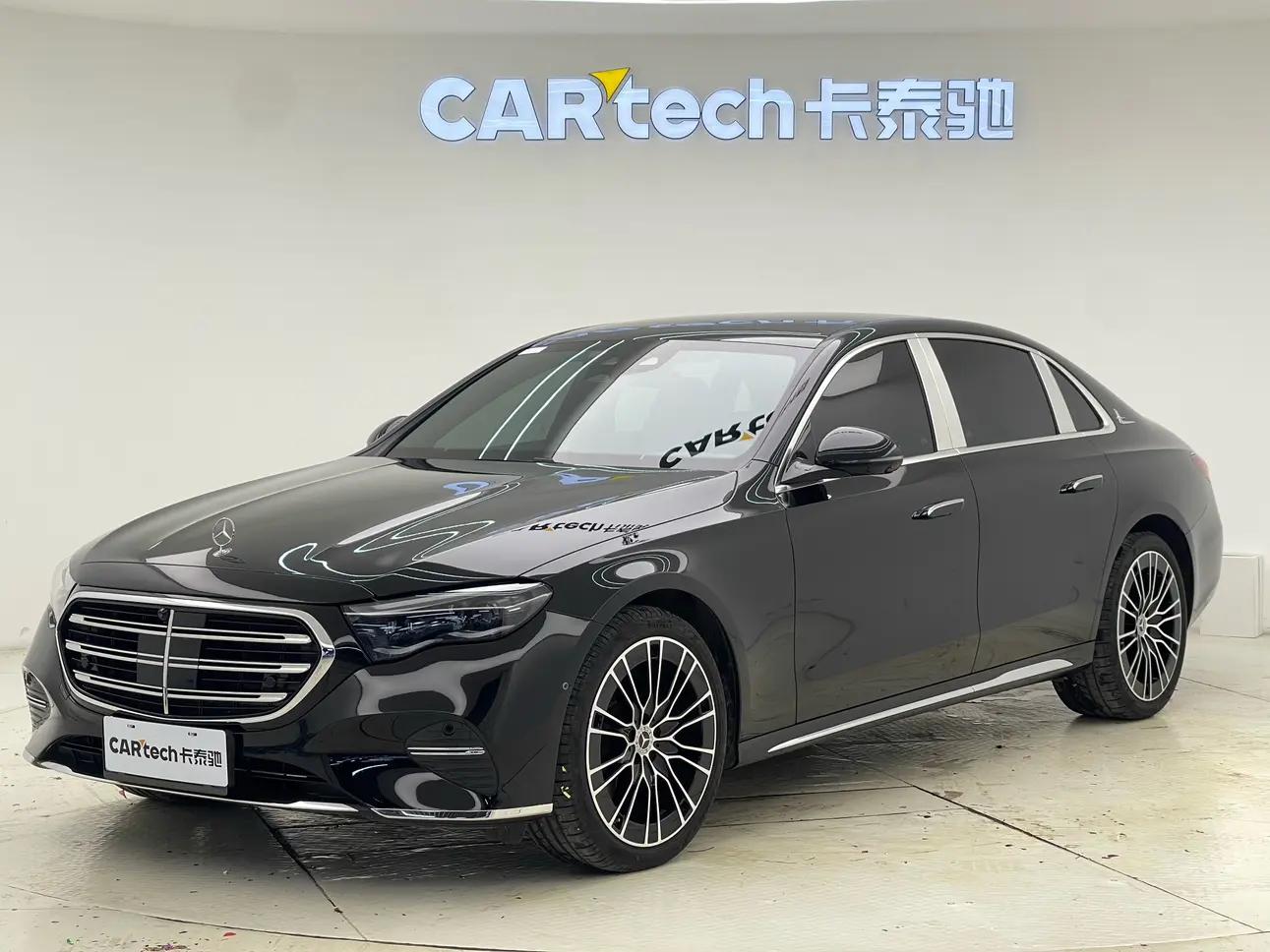 Mercedes-Benz E-Class 2025 г. 14132 км.