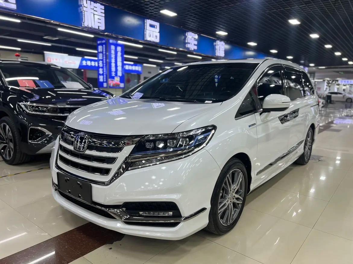 Honda Elysion 2021 г. 89065 км.