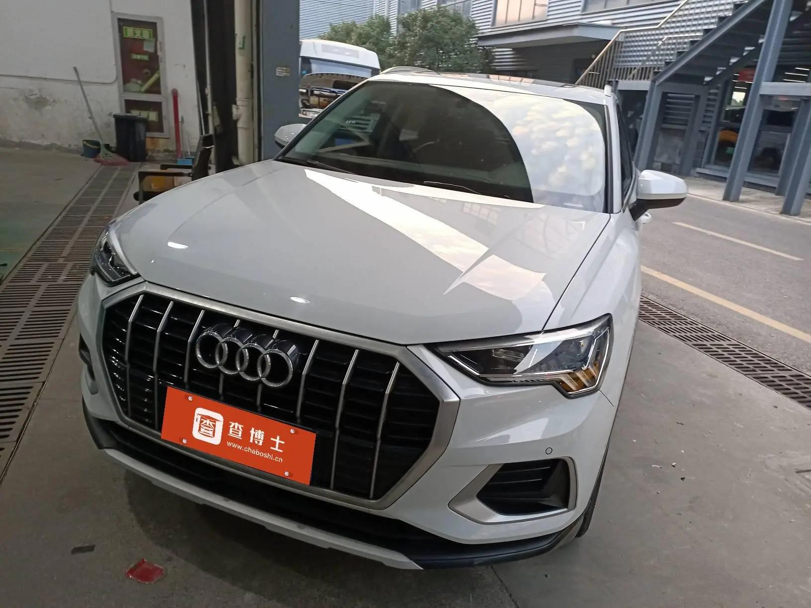 Audi Q3 2021 г. 30000 км.