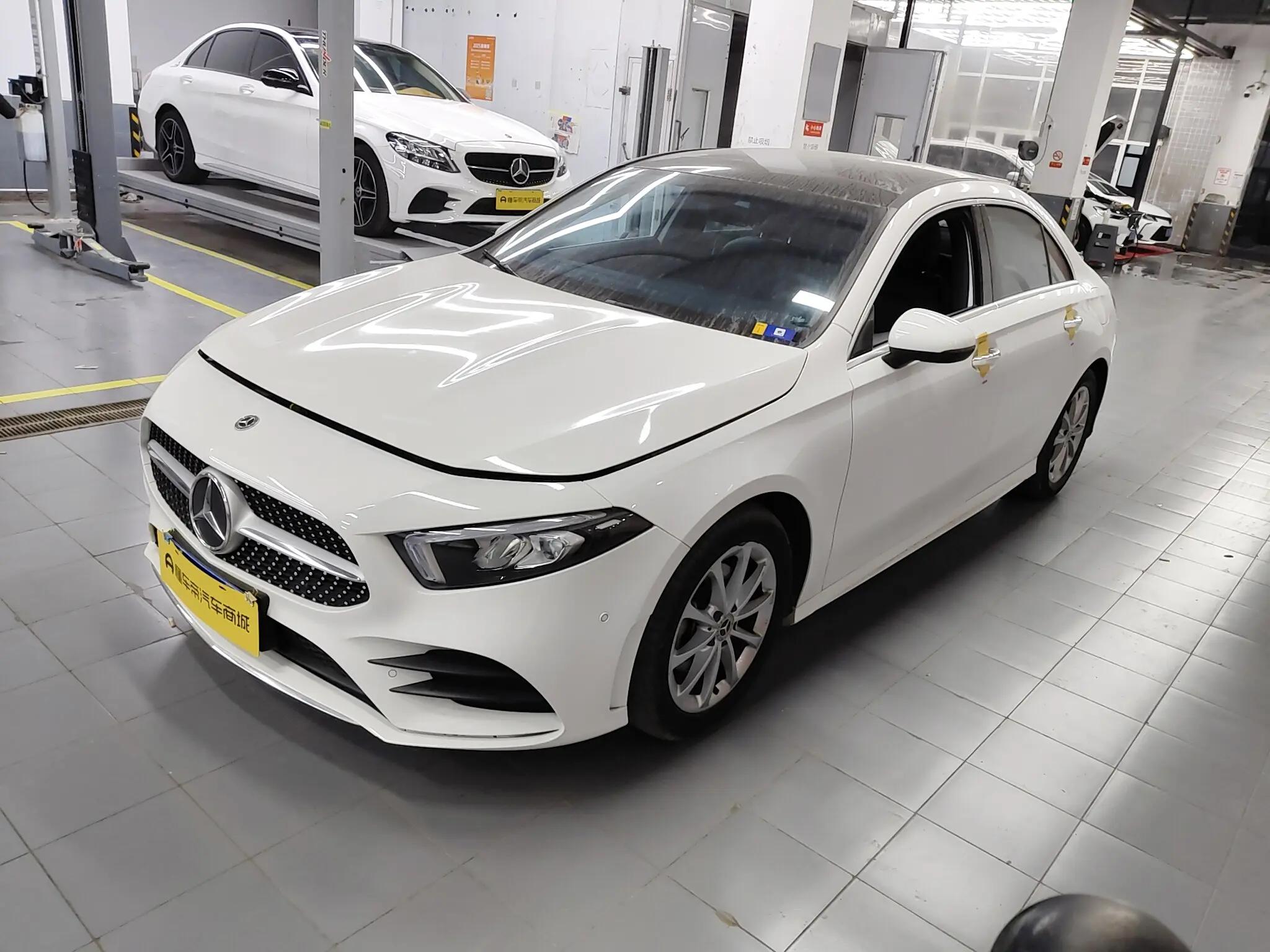 Mercedes-Benz Mercedes Benz A Class 2023 г. 49026 км.