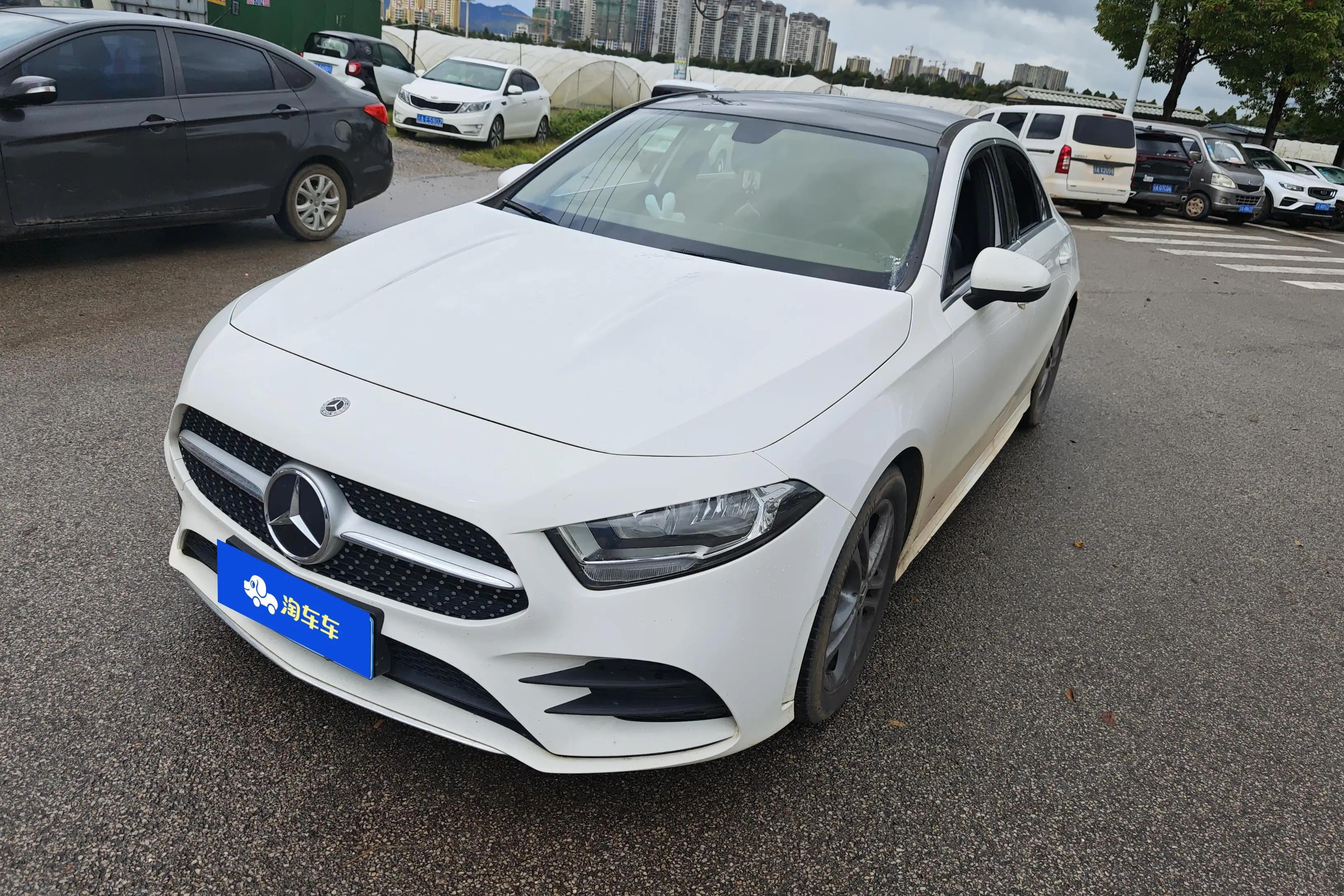 Mercedes-Benz Mercedes Benz A Class 2021 г. 57744 км.
