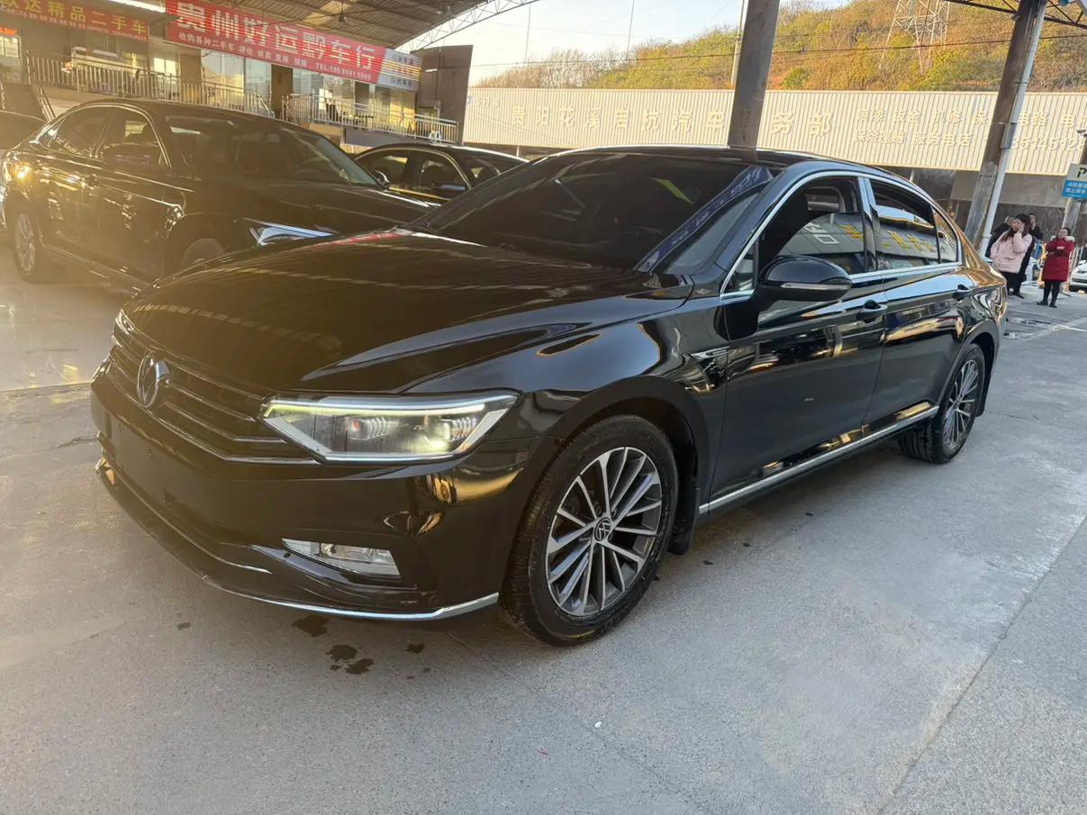 Volkswagen Magotan 2021 г. 72000 км.