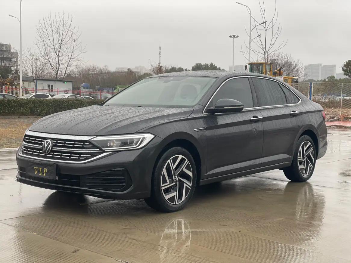 Volkswagen Sagitar 2022 г. 37078 км.