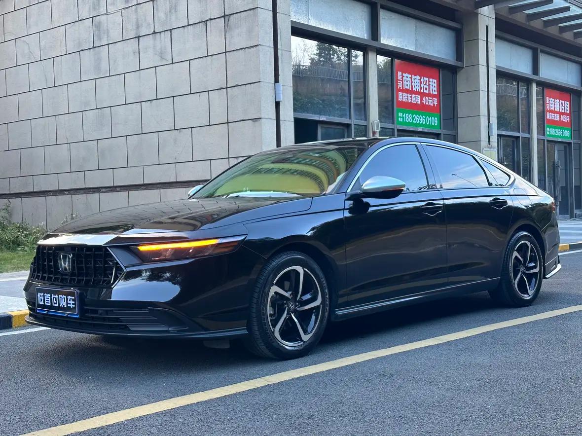 Honda Accord 2024 г. 20106 км.
