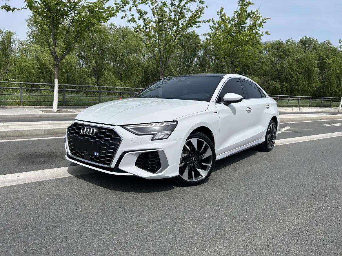 Audi A3 2023 г. 19141 км.