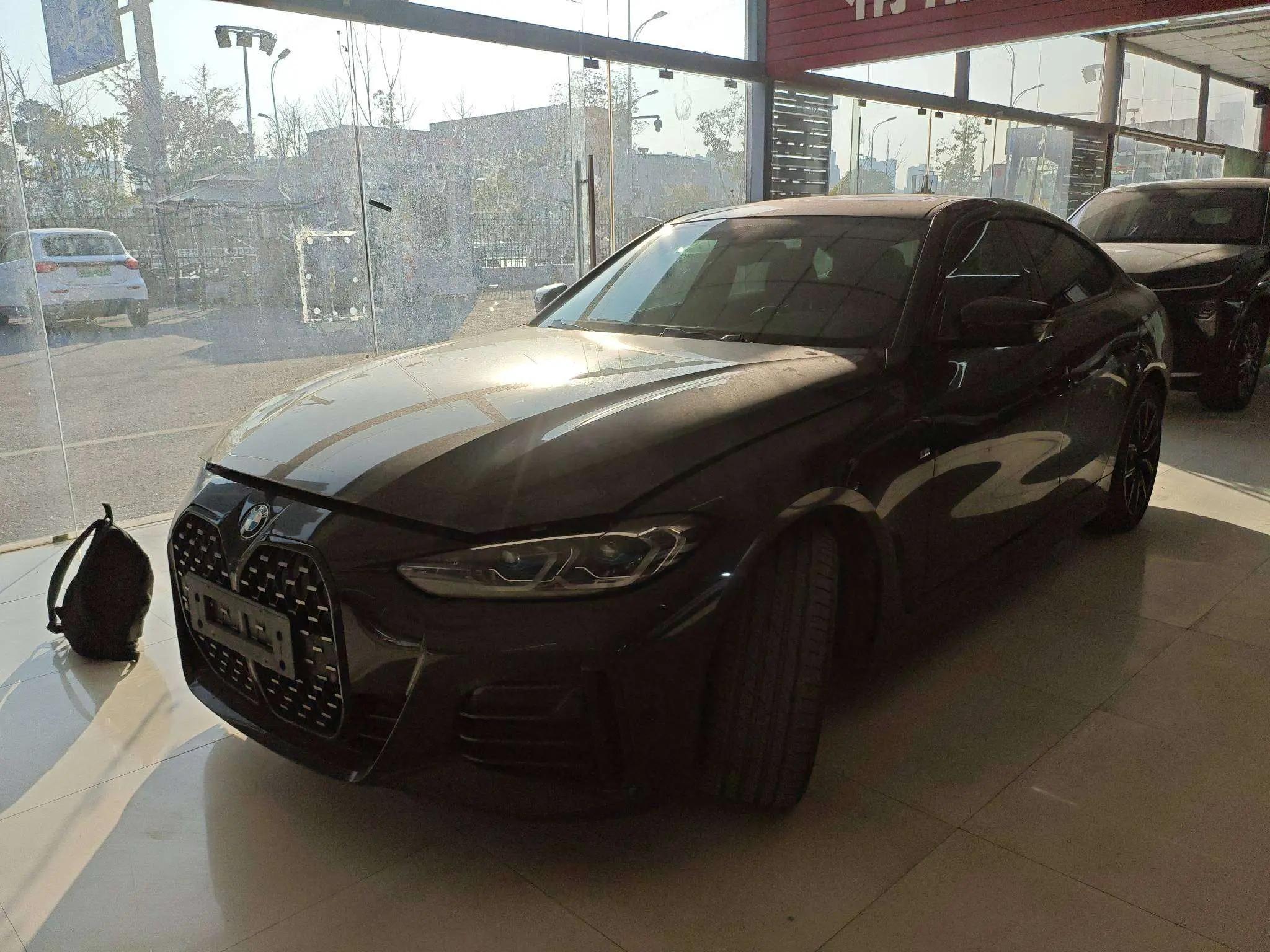 BMW 4 Series 2023 г. 30111 км.