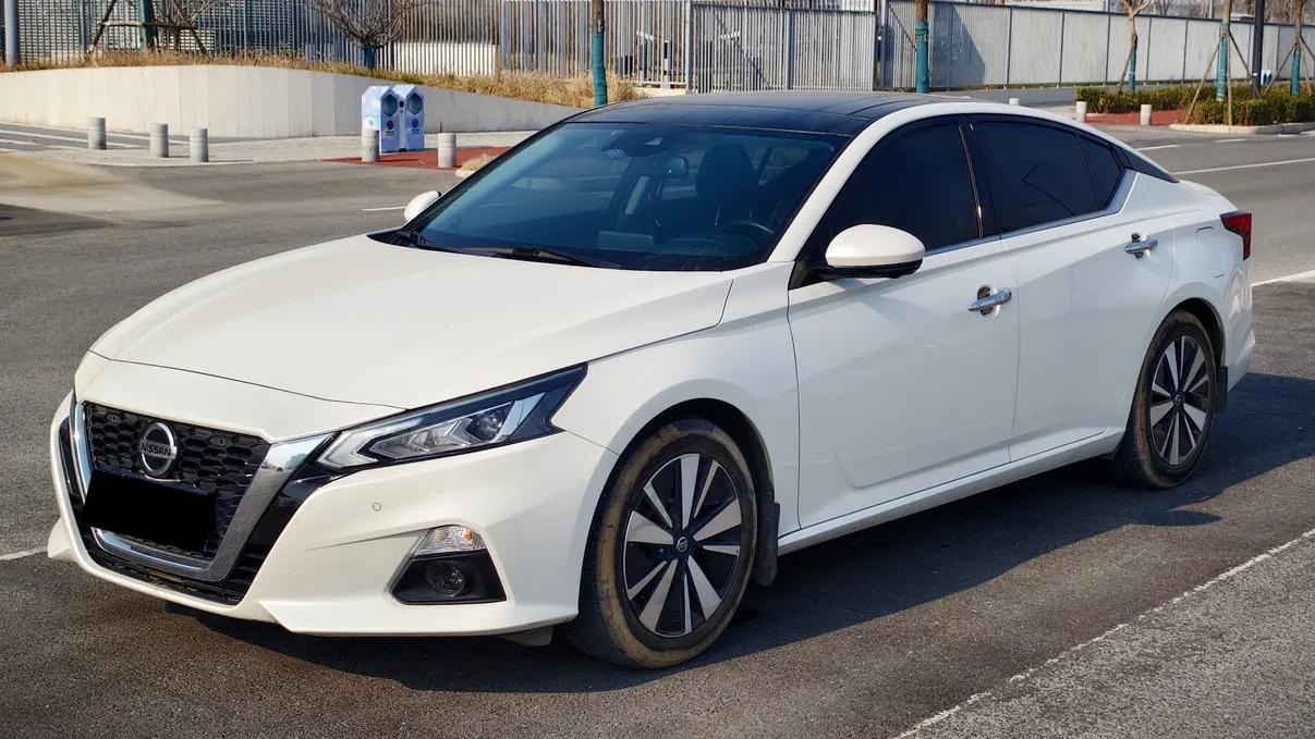 Nissan Altima 2022 г. 59002 км.