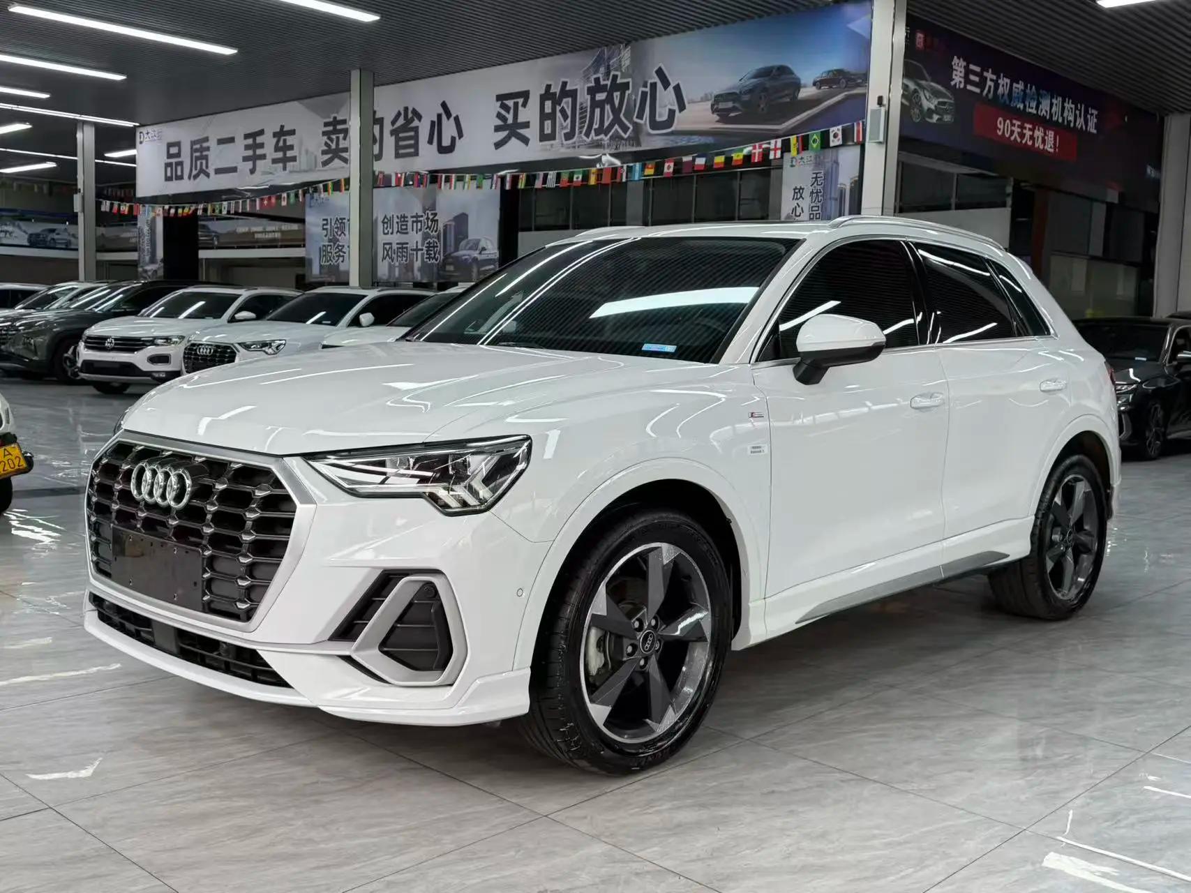 Audi Q3 2023 г. 22105 км.