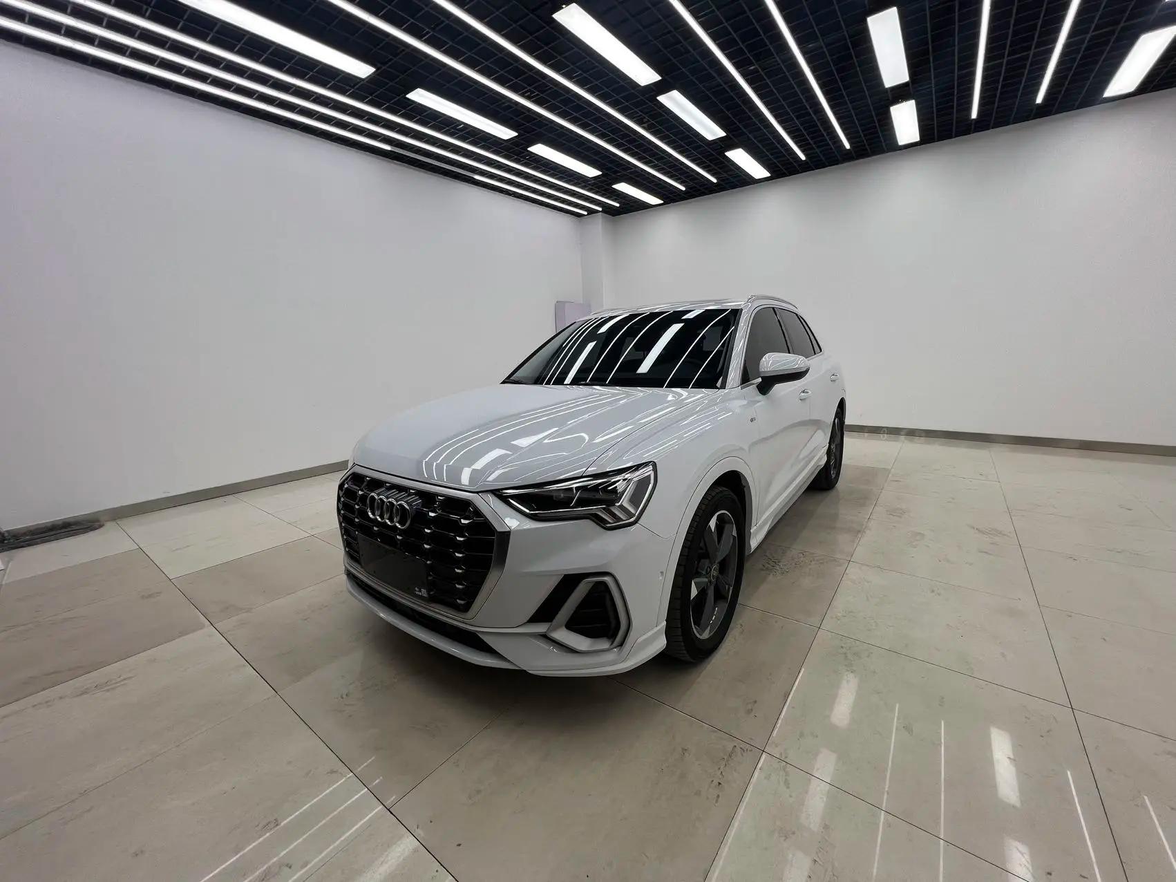 Audi Q3 2022 г. 38080 км.