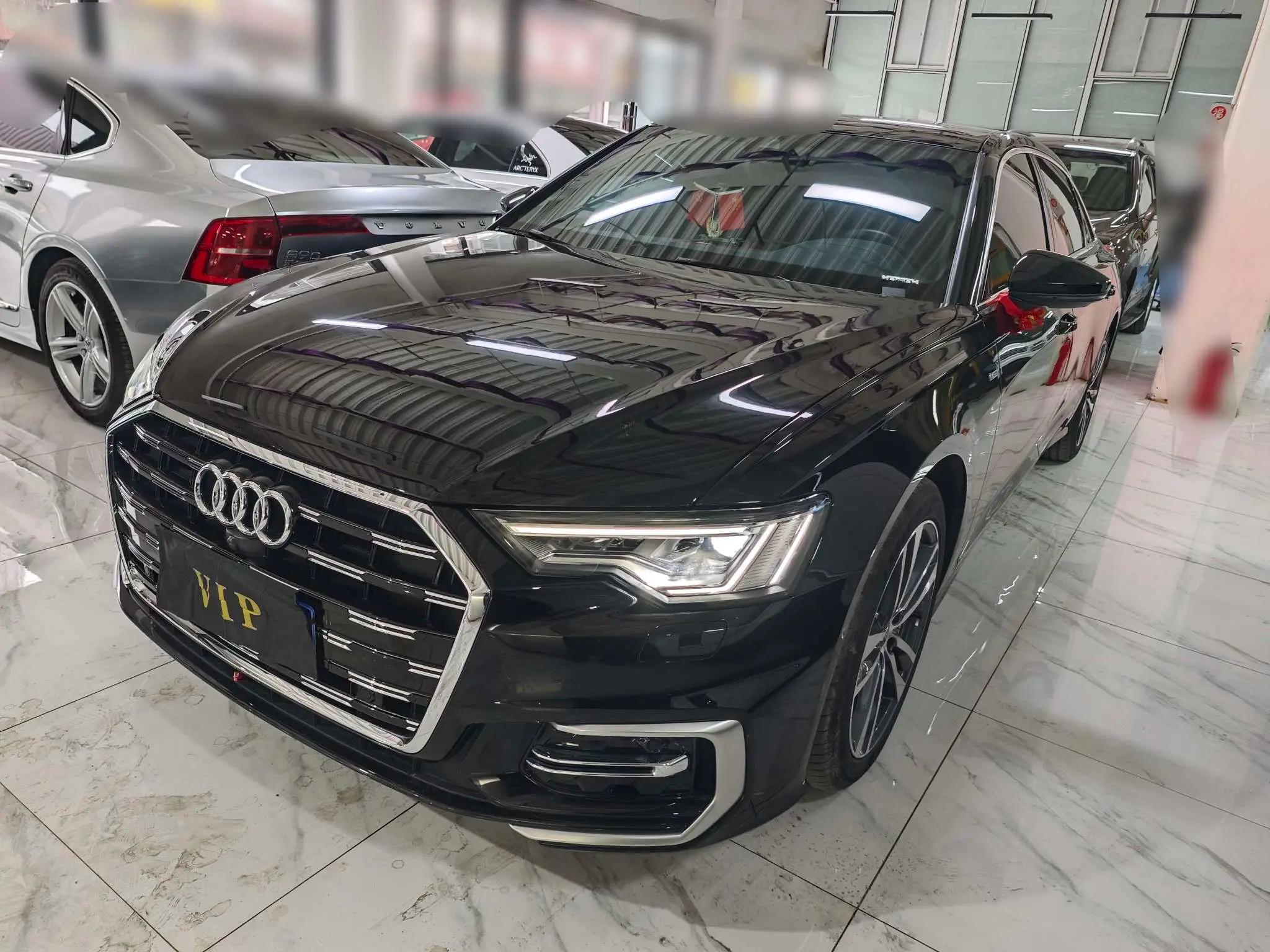 Audi A6L 2025 г. 27000 км.