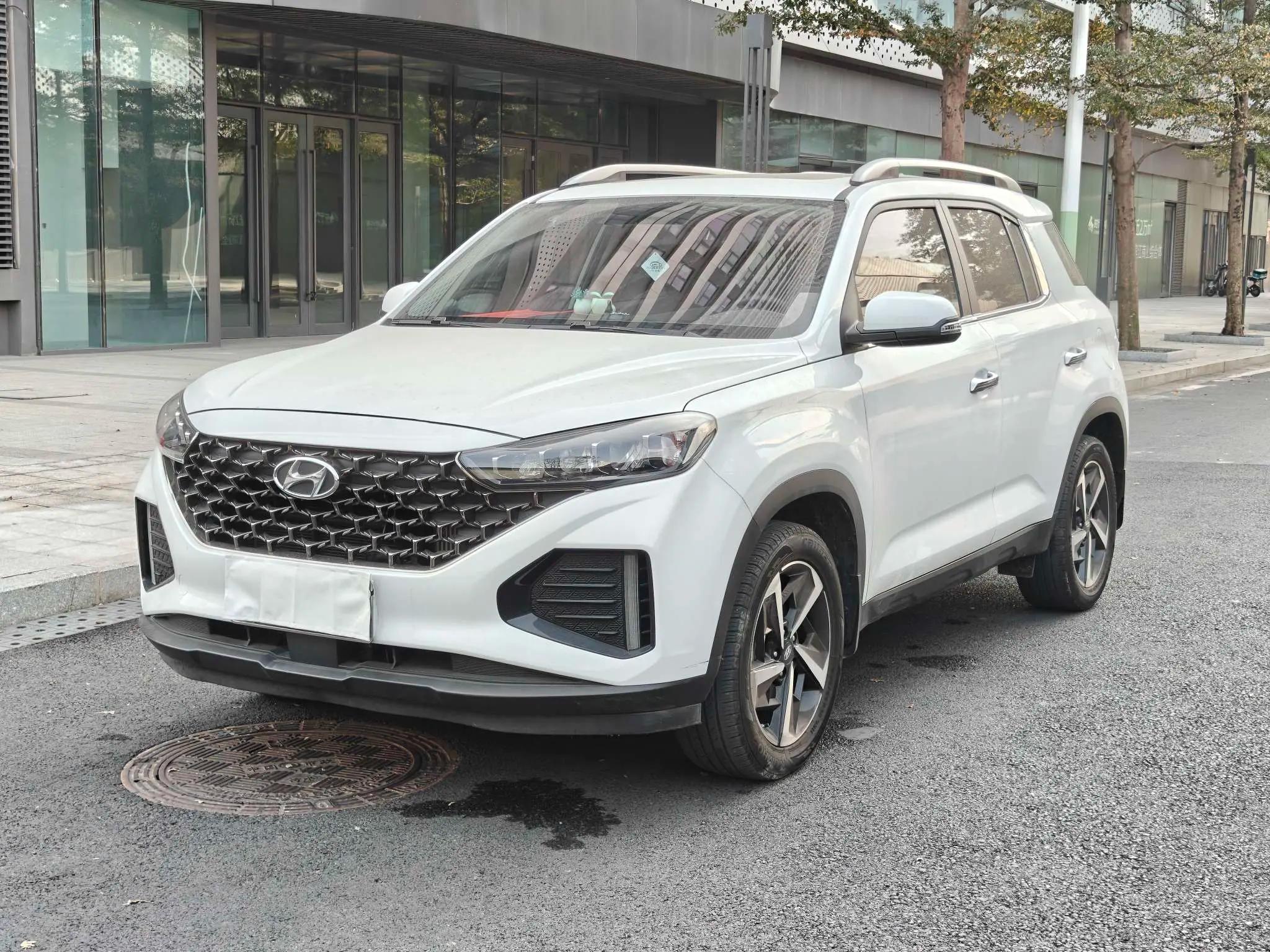Hyundai ix35 2022 г. 74107 км.