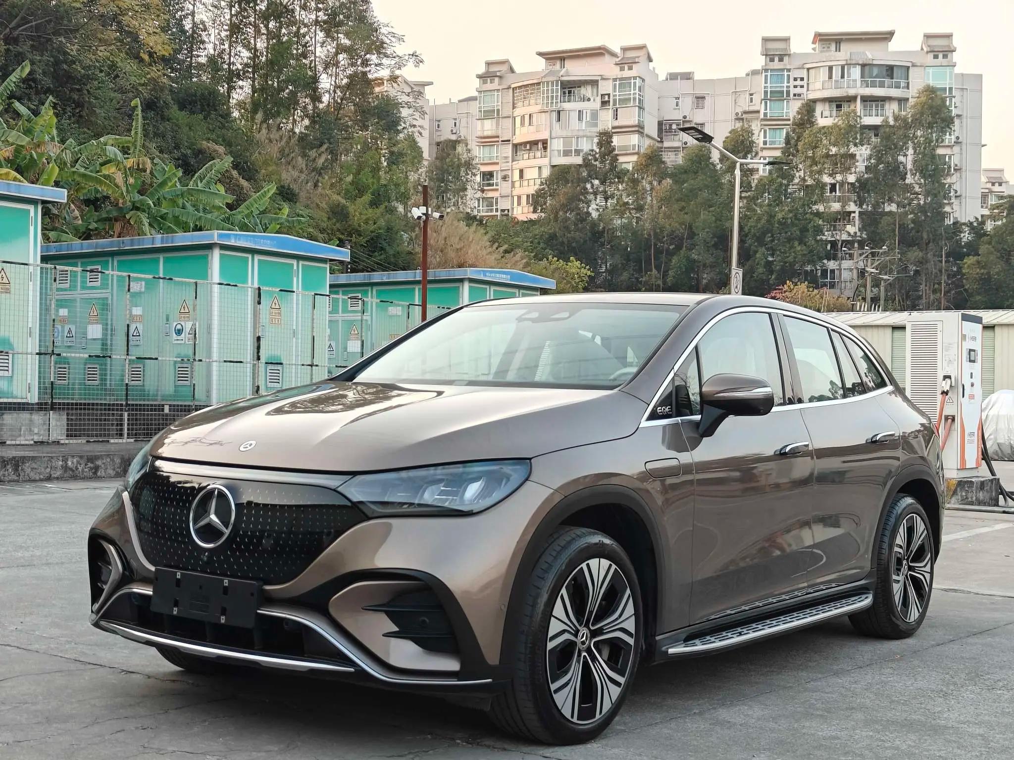 Mercedes-Benz EQE SUV 2023 г. 74131 км.