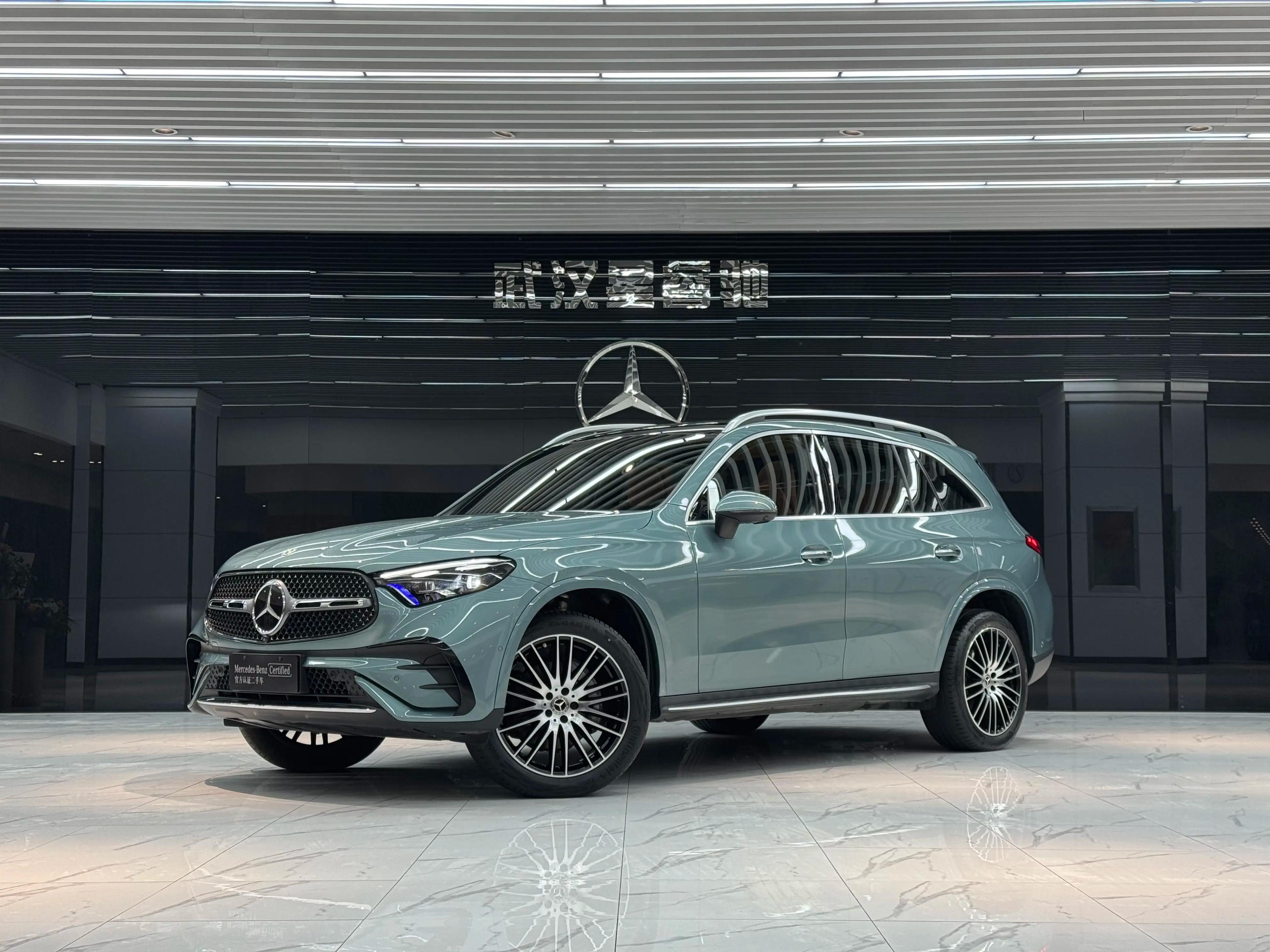 Mercedes-Benz GLC 2024 г. 10028 км.