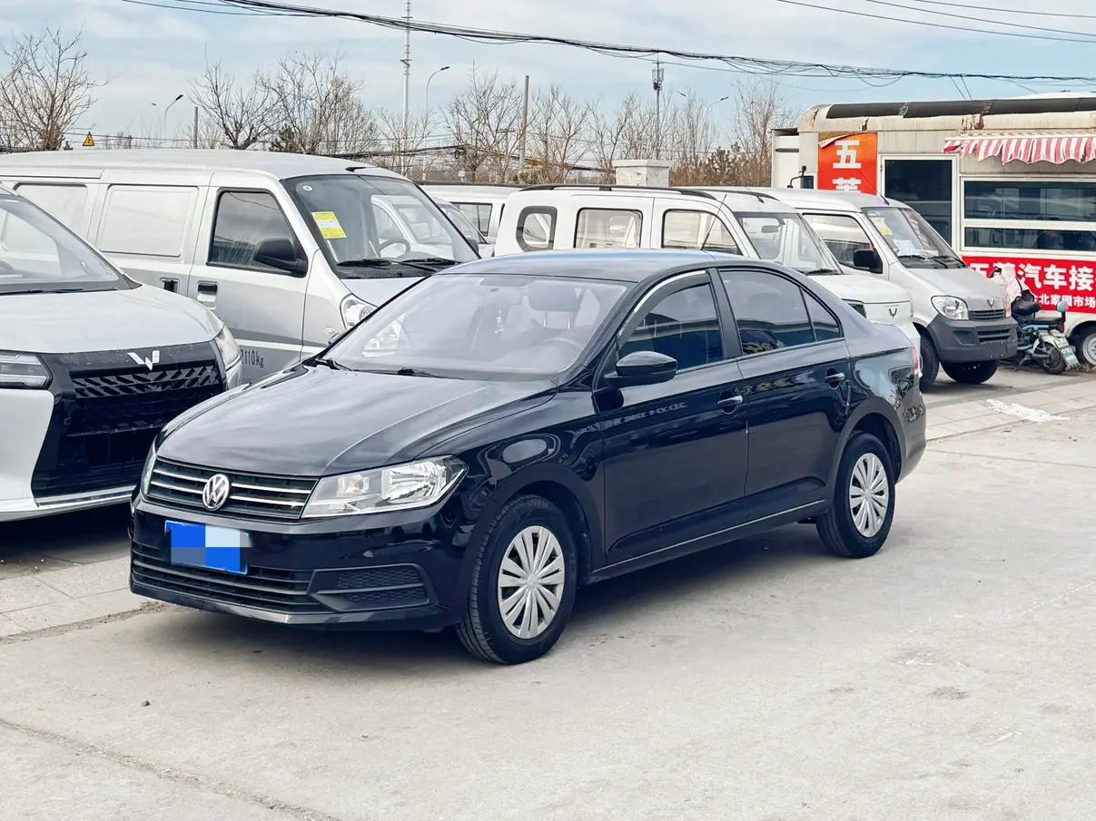 Volkswagen Santana 2022 г. 70104 км.