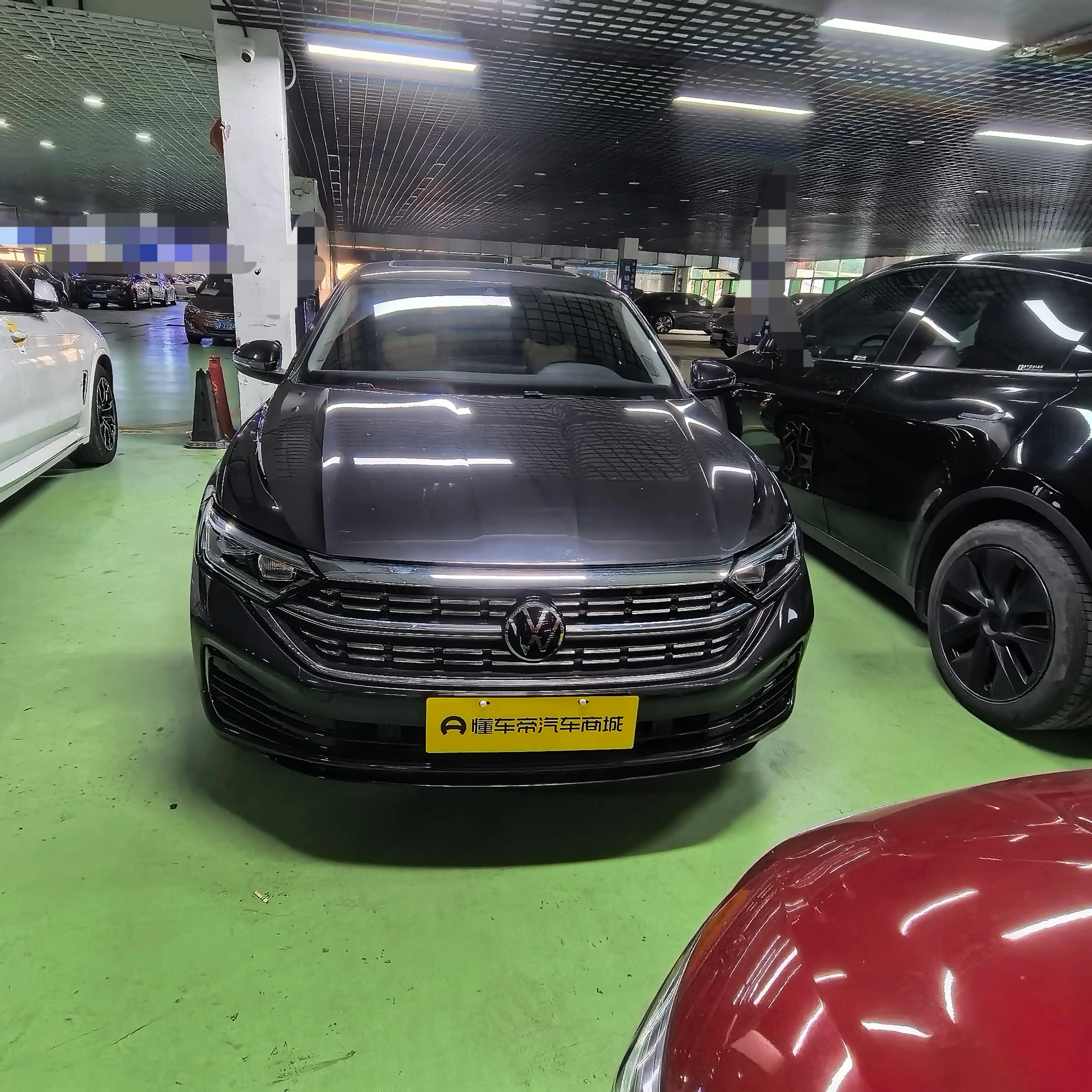 Volkswagen Sagitar 2023 г. 18832 км.