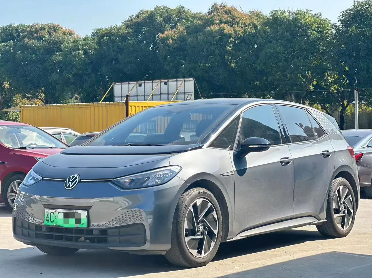 Volkswagen ID.3 2023 г. 54119 км.