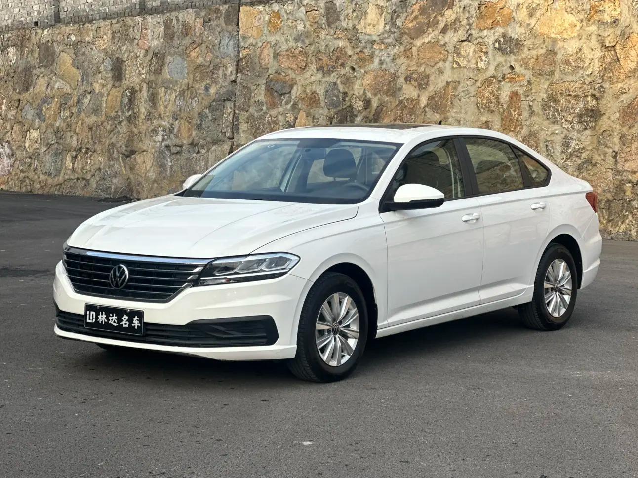 Volkswagen Lavida 2021 г. 80000 км.
