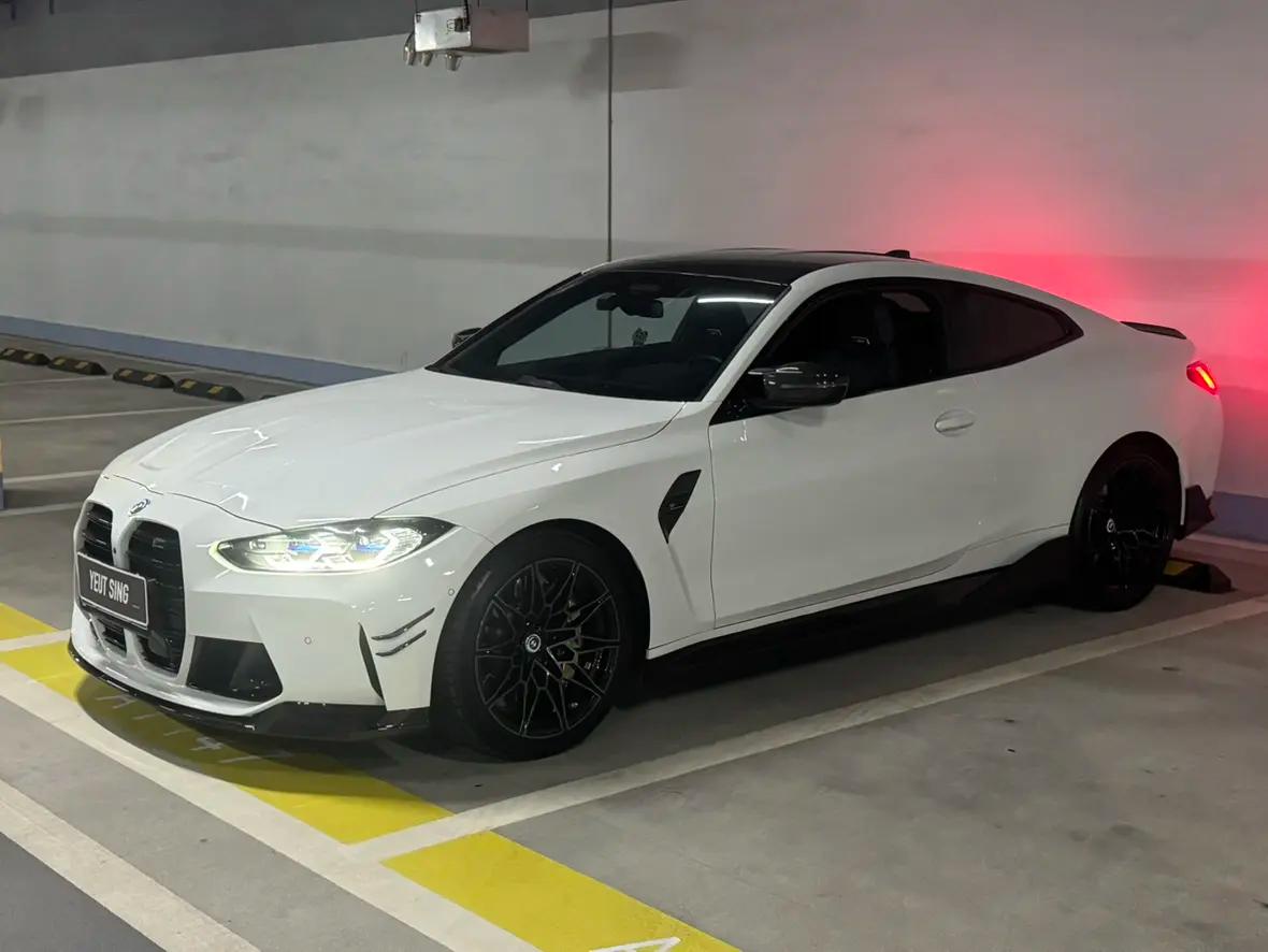 BMW M4 2022 г. 45110 км.