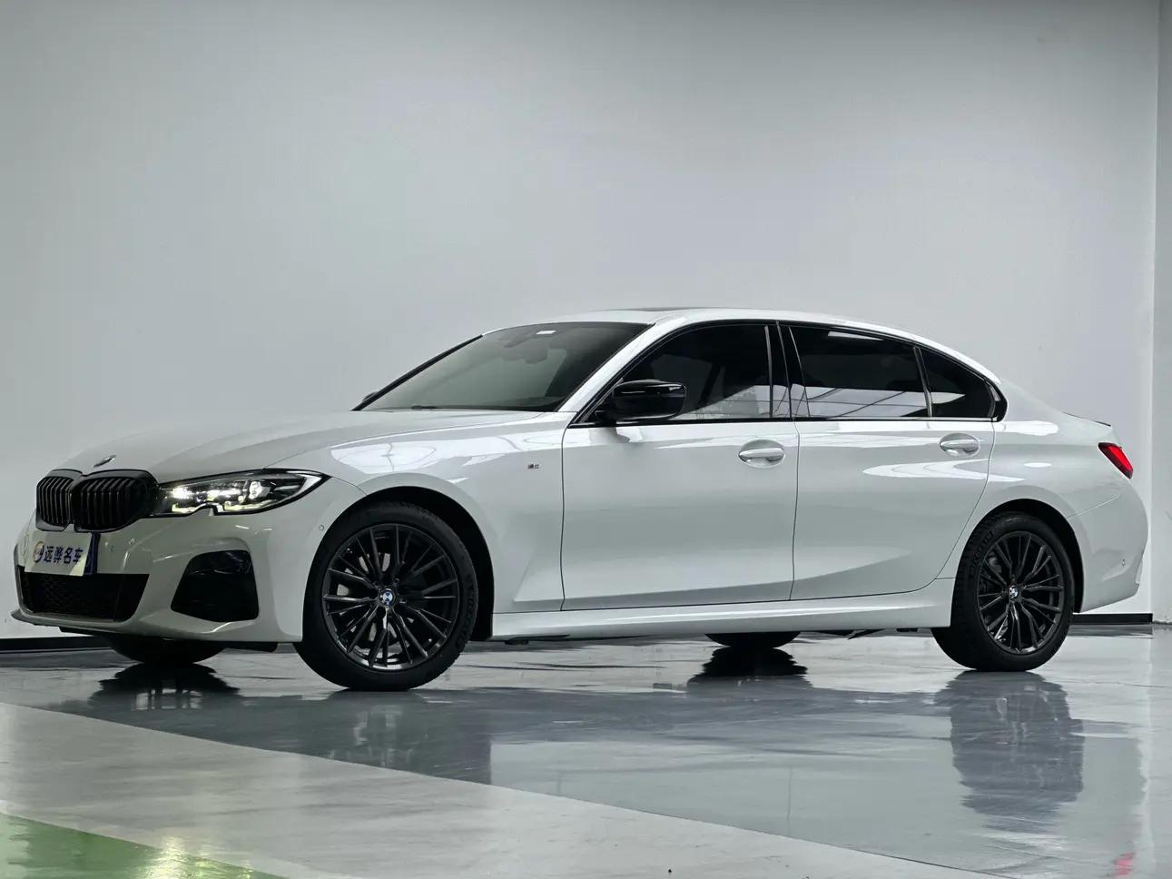 BMW 3 Series 2022 г. 39049 км.