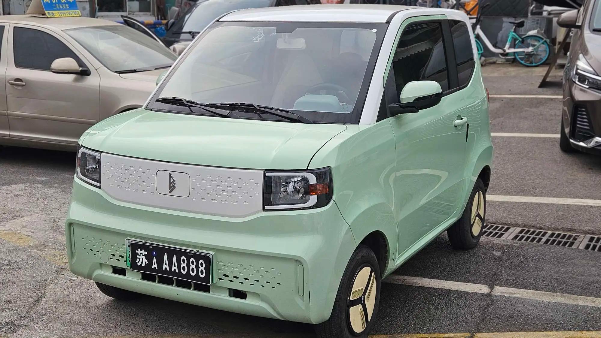 Lingbao Uni 2023 г. 25057 км.