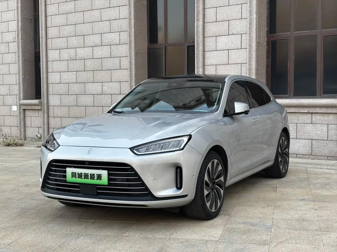 AITO M5 2022 г. 54132 км.