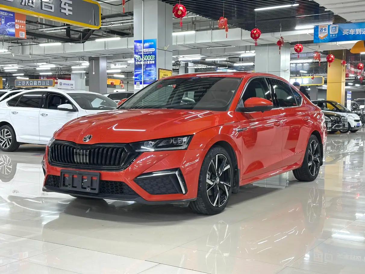 Skoda Octavia 2022 г. 38088 км.