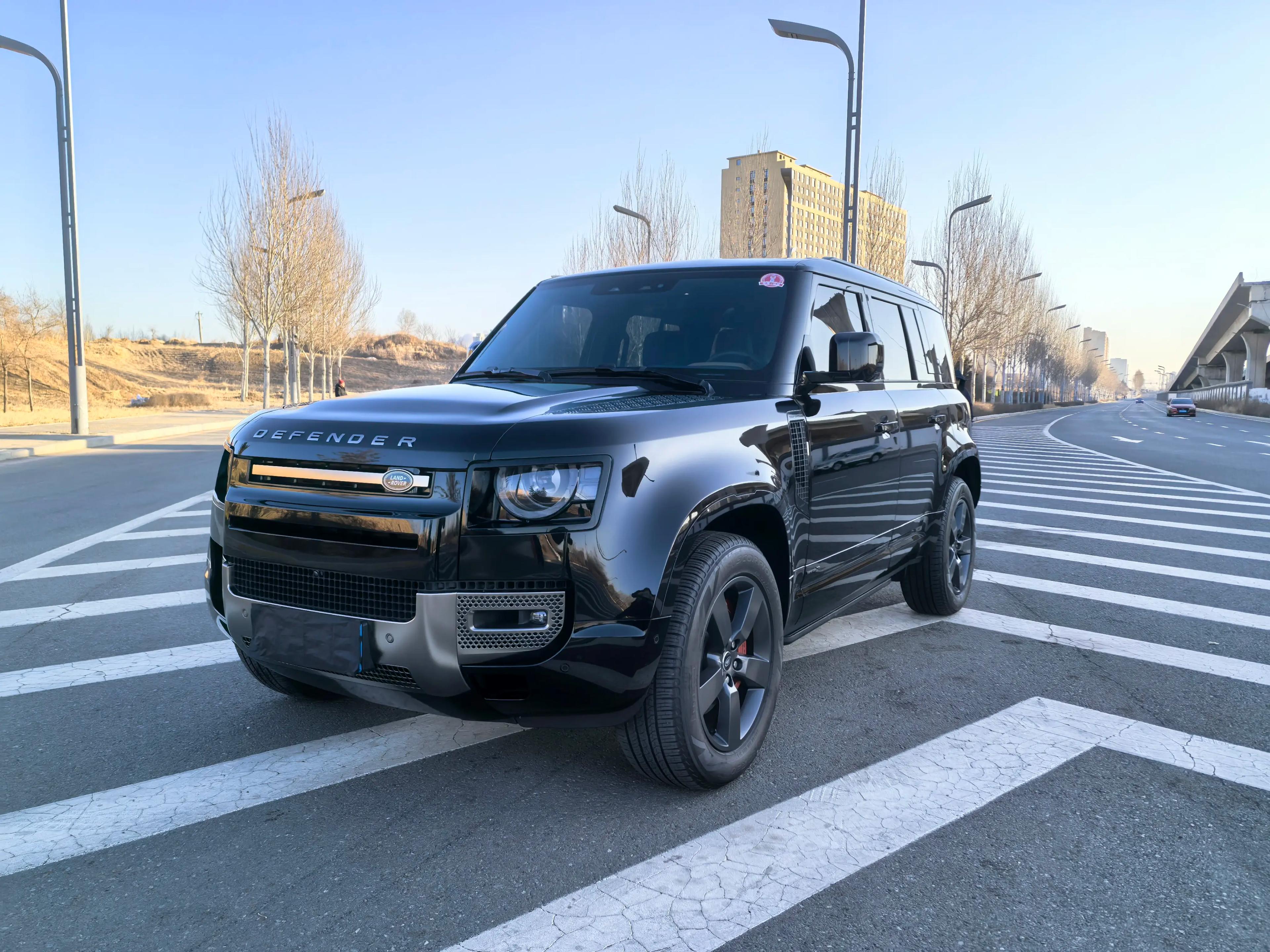 Land Rover Guard 2025 г. 14116 км.