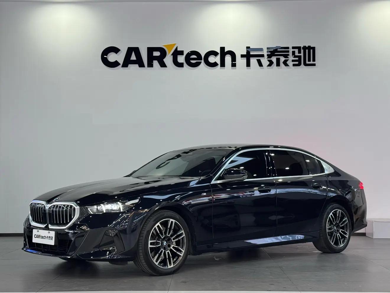 BMW 5 Series 2024 г. 29506 км.