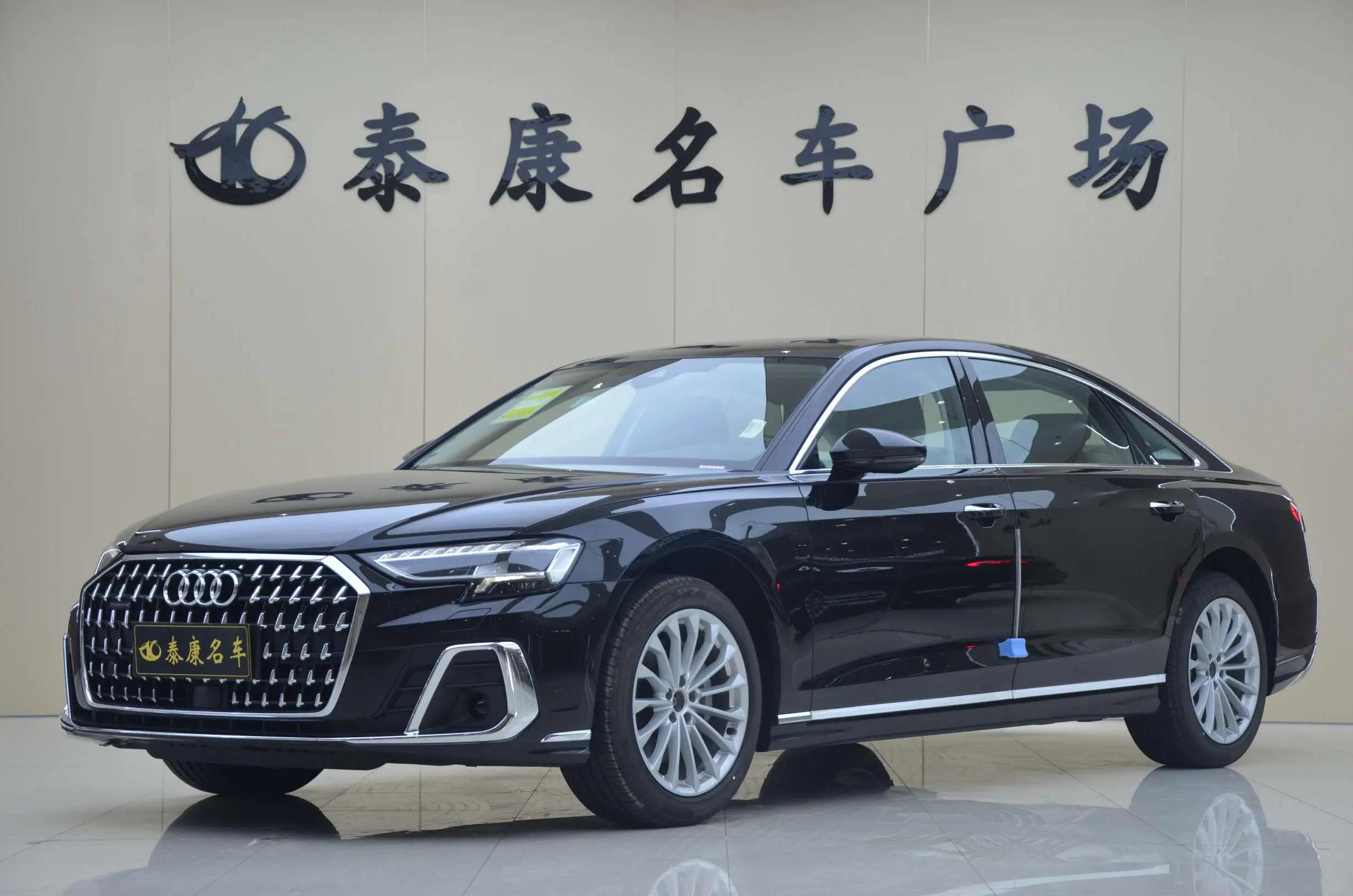 Audi A8 55 TFSI 3.0 quattro Tiptronic (340 л.с.) 2025 г. 102 км