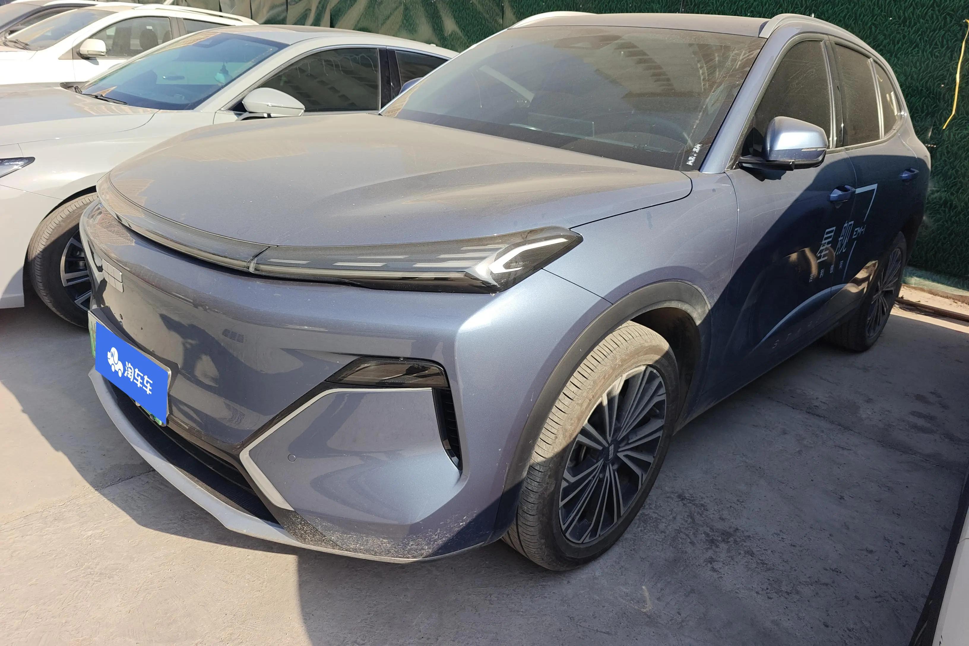 Geely Galaxy Starship 7 EM-i 2024 г. 19927 км.