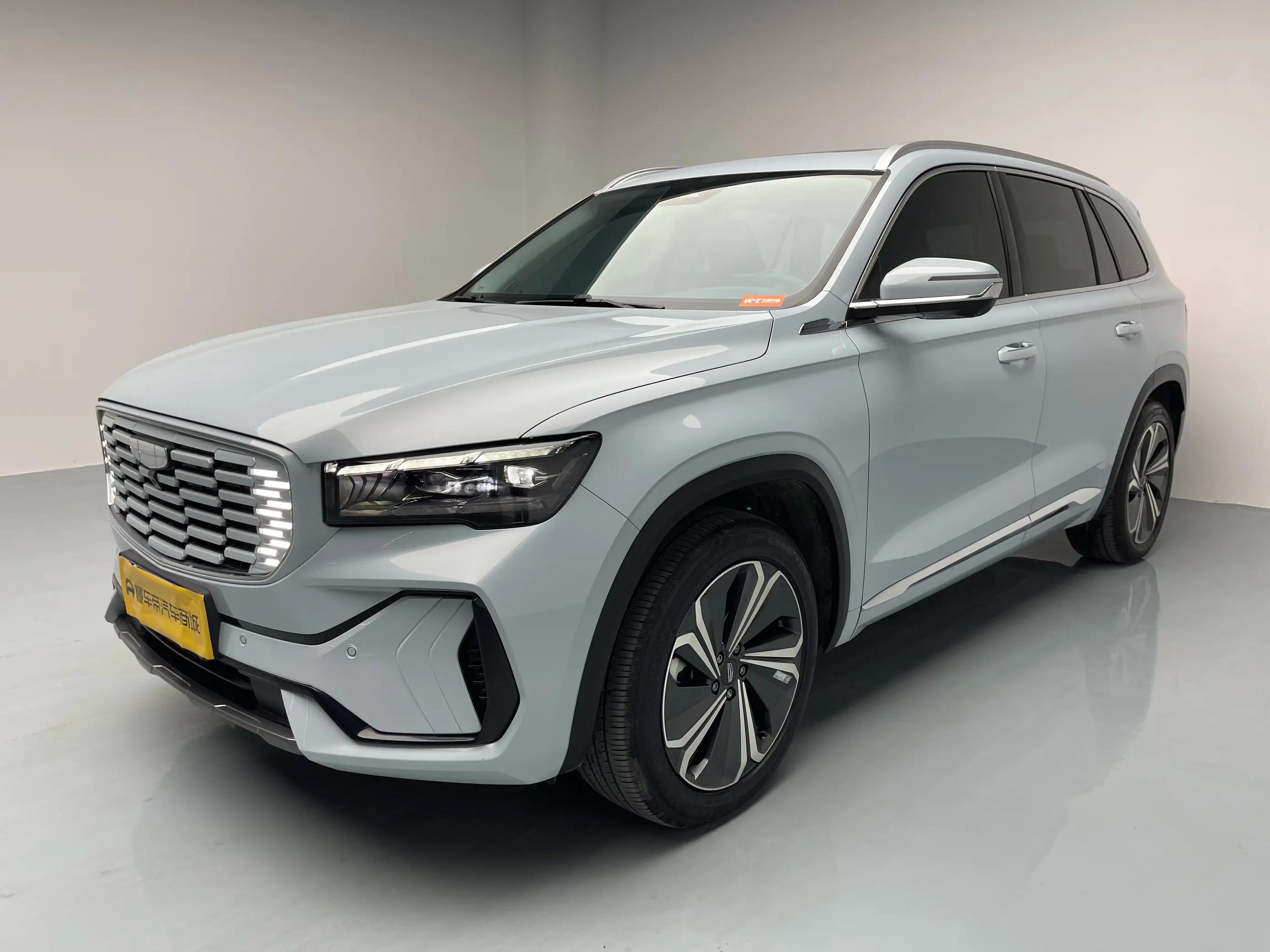Geely Monjaro 2022 г. 10022 км.