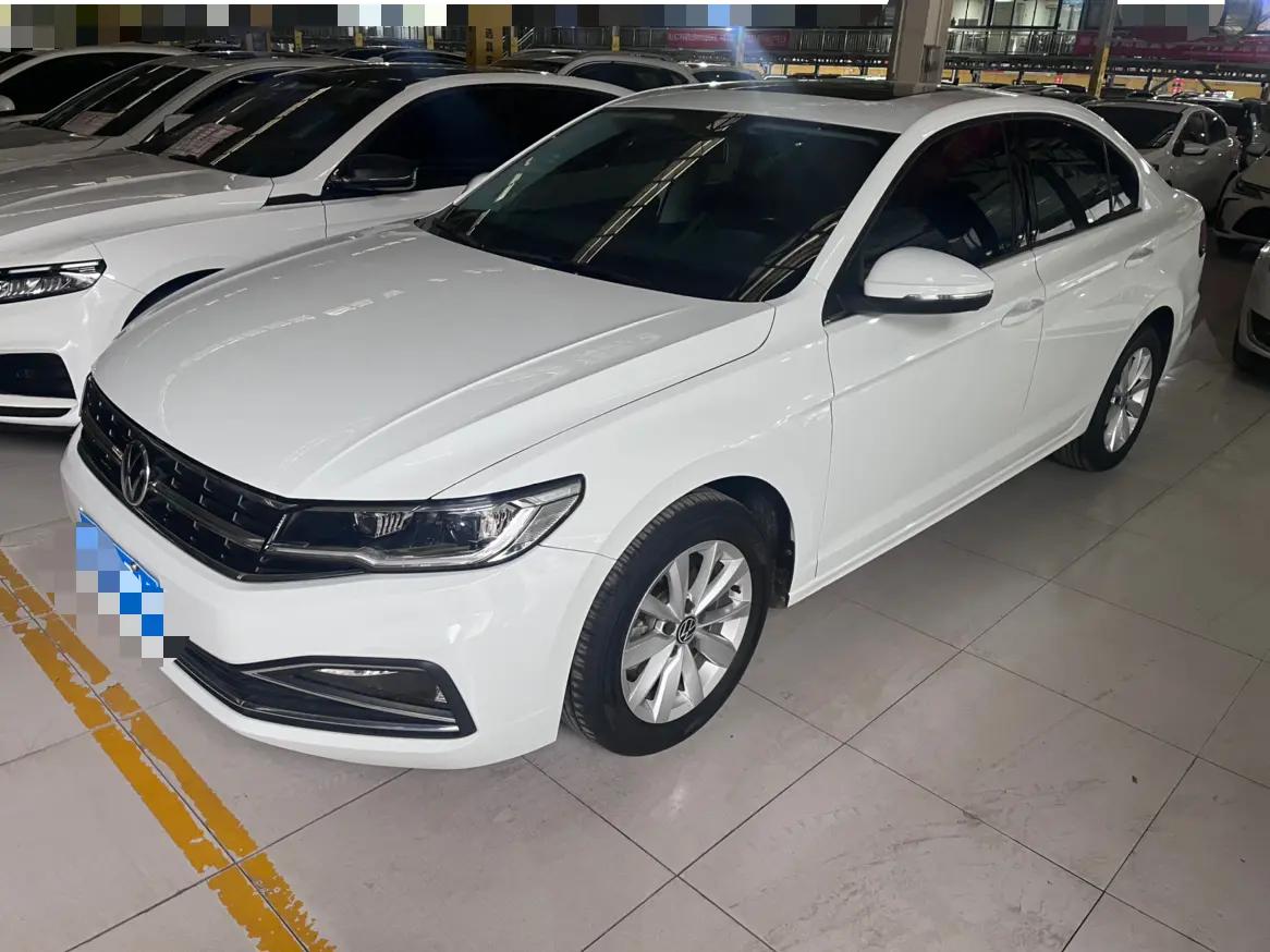 Volkswagen Bora 2021 г. 37012 км.